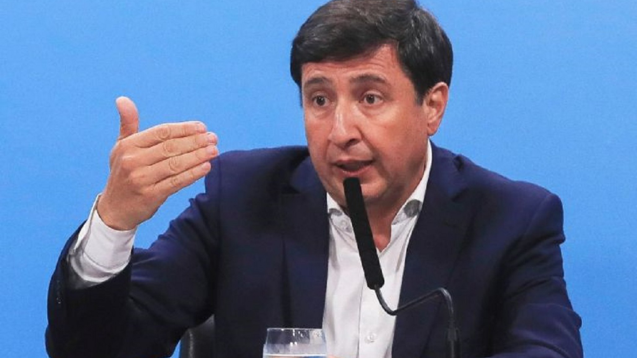 Daniel Arroyo: ”Argentina tiene 4.400 barrios donde viven cuatro millones de argentinos hacinados”