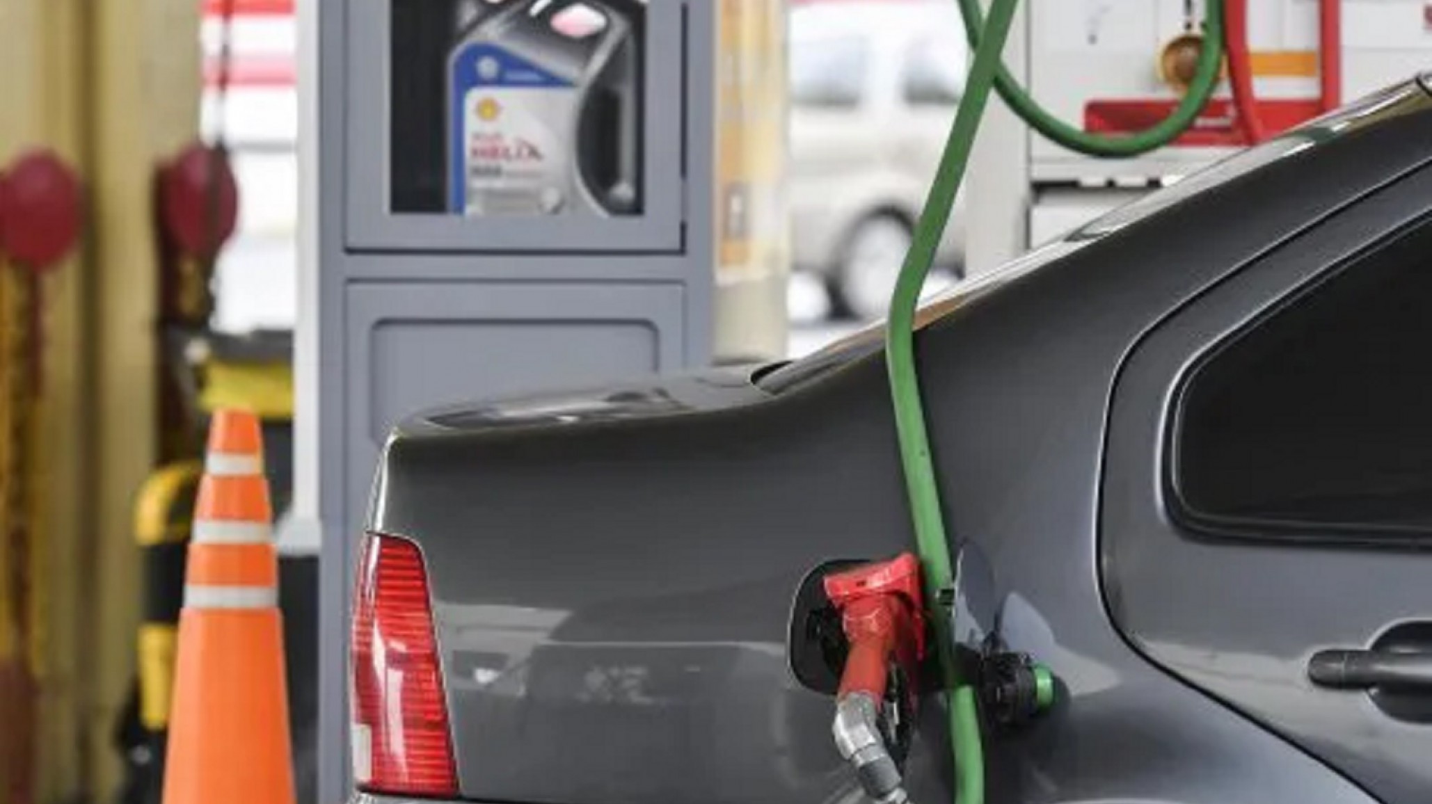 Aumentó 1,2% la nafta en algunas estaciones