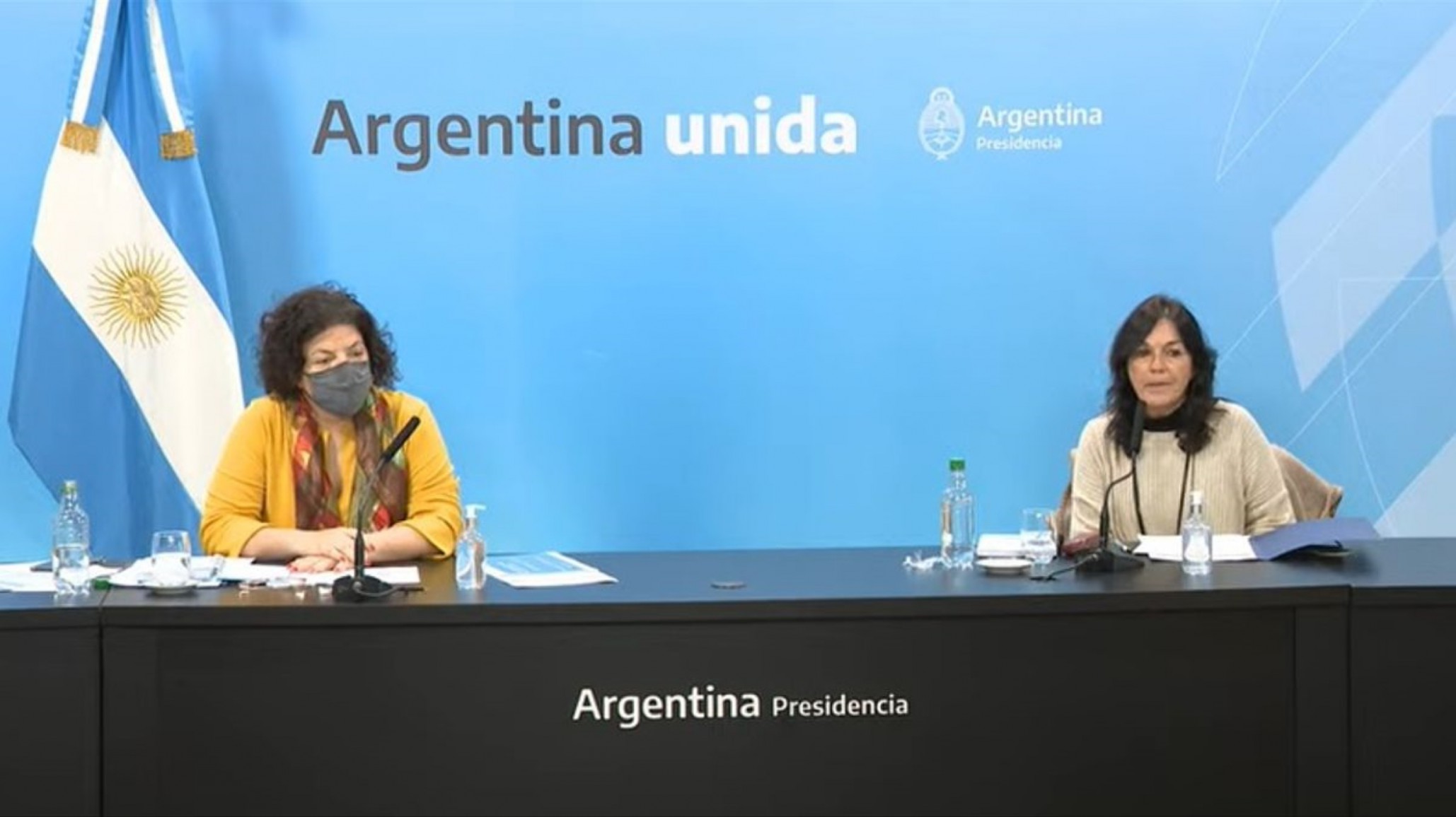Carla Vizzotti aseguró que la firma del DNU “facilita” la compra de todas las vacunas