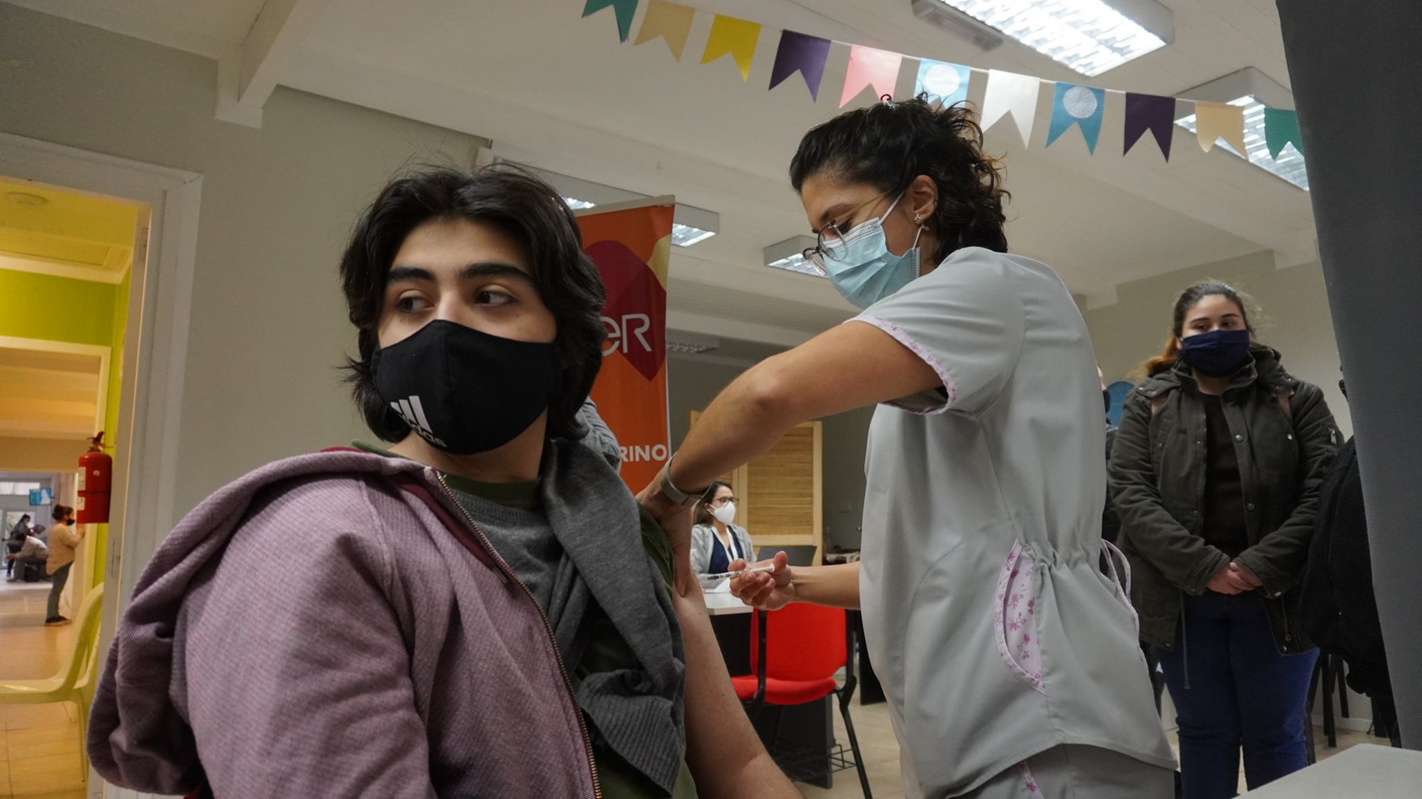 Vacunación para adolescentes en riesgo: conocé el cronograma ¿es solo por turno?