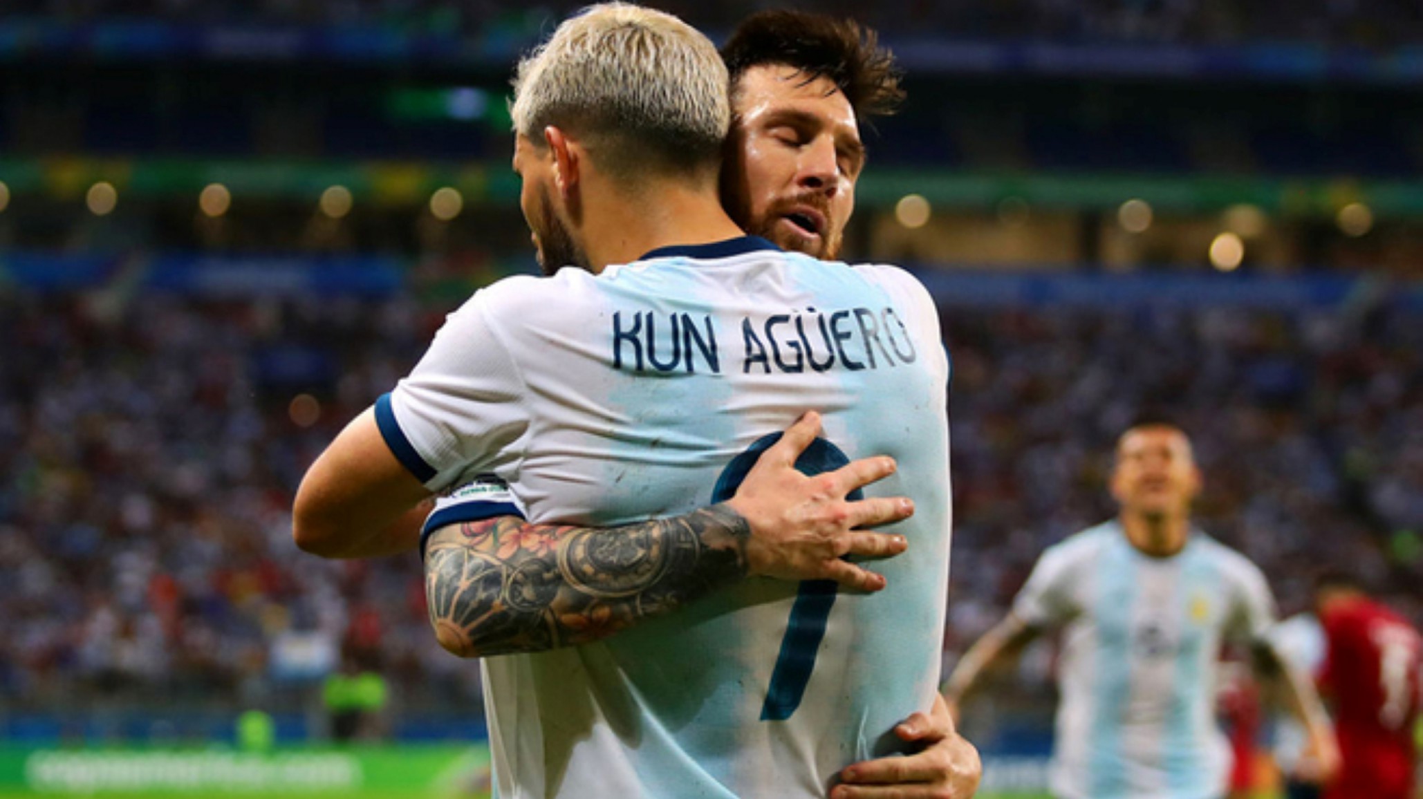 Kun Agüero despidió a Lionel Messi y le deseó “lo mejor en lo que venga”