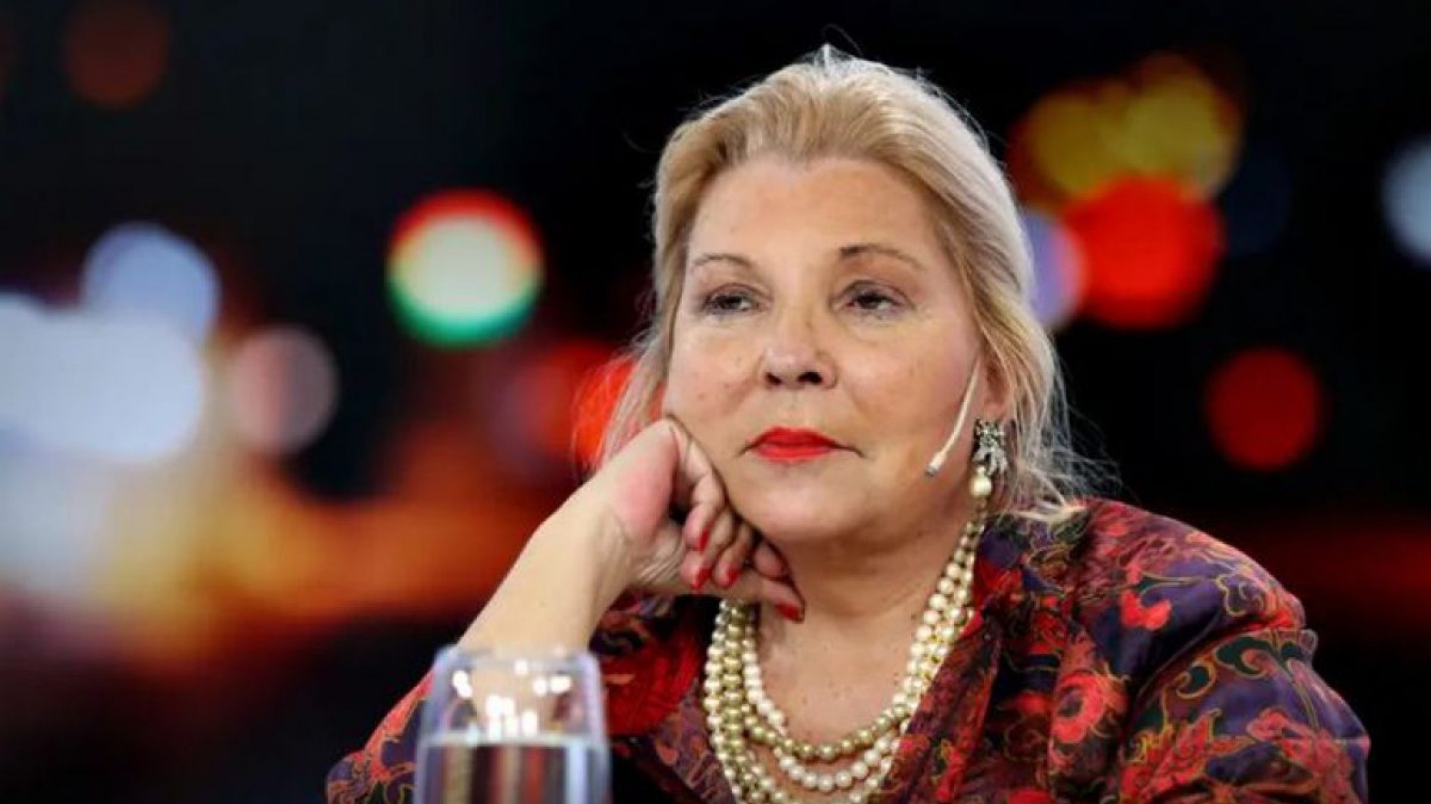 Denunciaron a Elisa Carrió por festejar su cumpleaños y ella se presentará en la Justicia