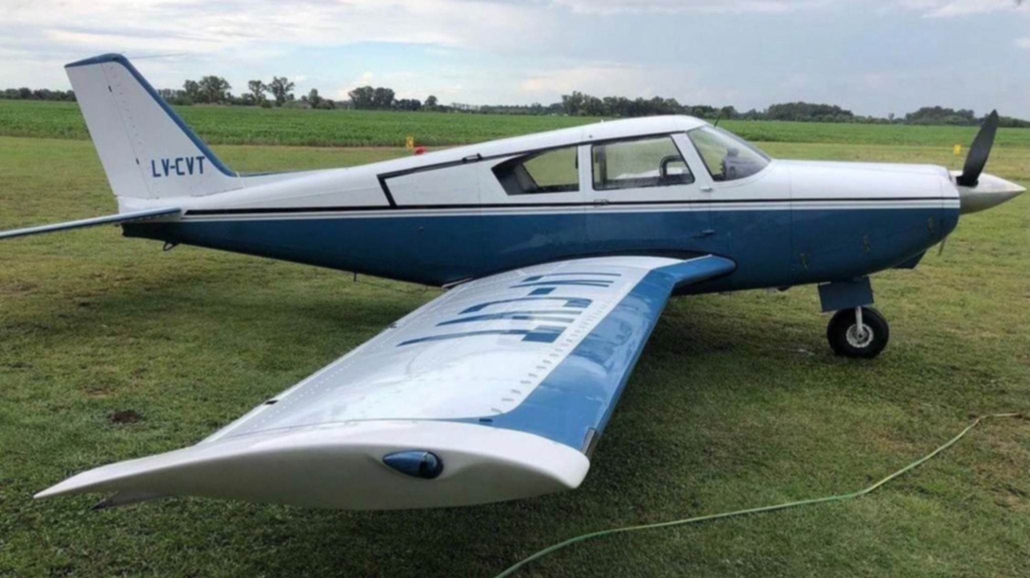 Hallaron restos de un avión argentino desaparecido en Uruguay, los tripulantes murieron