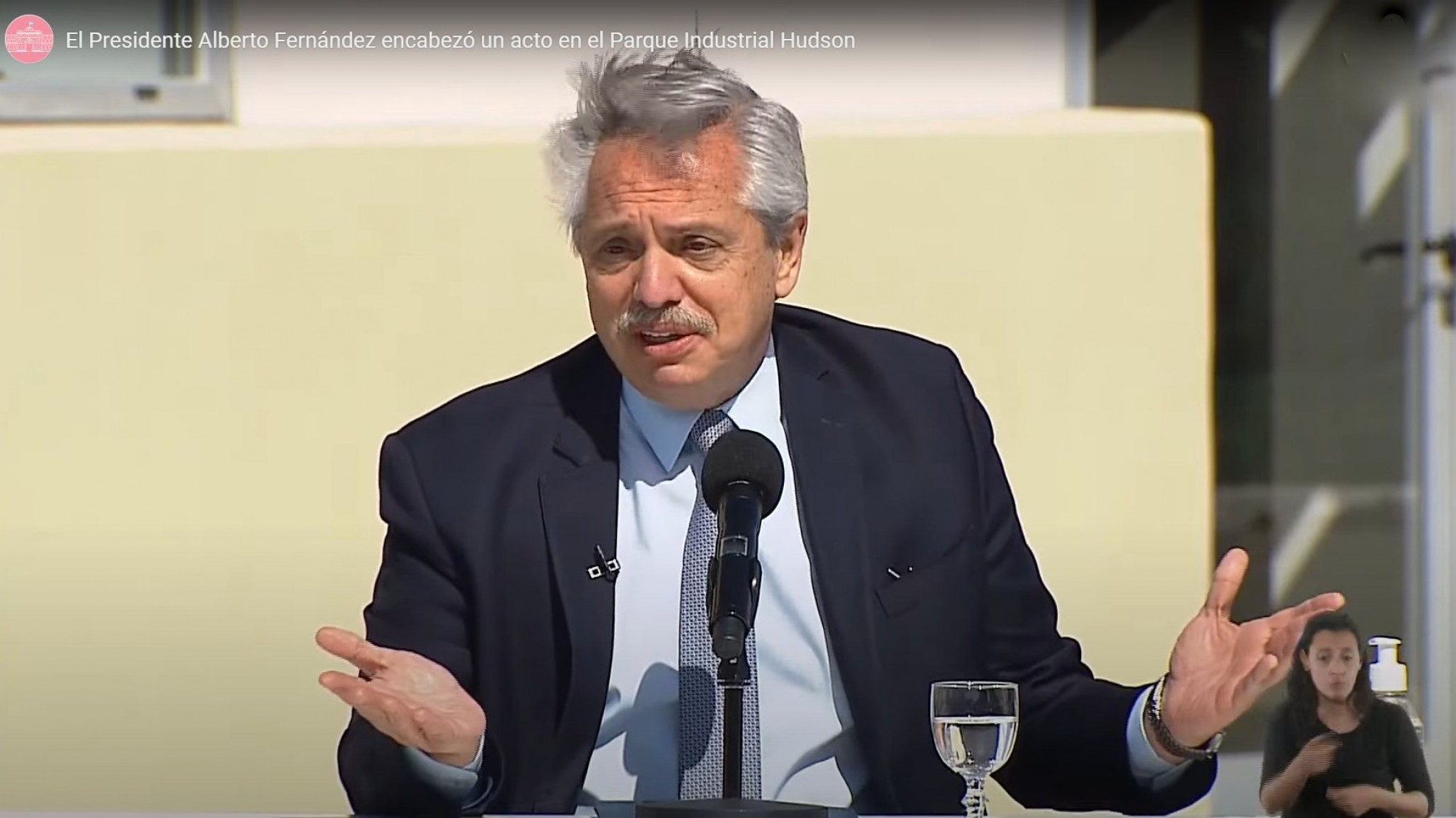 Fernández aseguró “la solución de la pobreza es el trabajo, no los planes sociales”