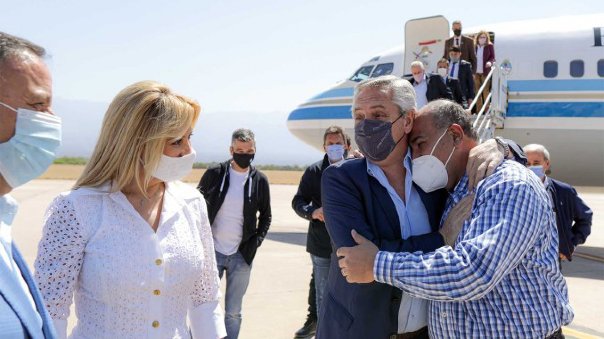 Alberto Fernández en reunión en La Rioja con algunos gobernadores