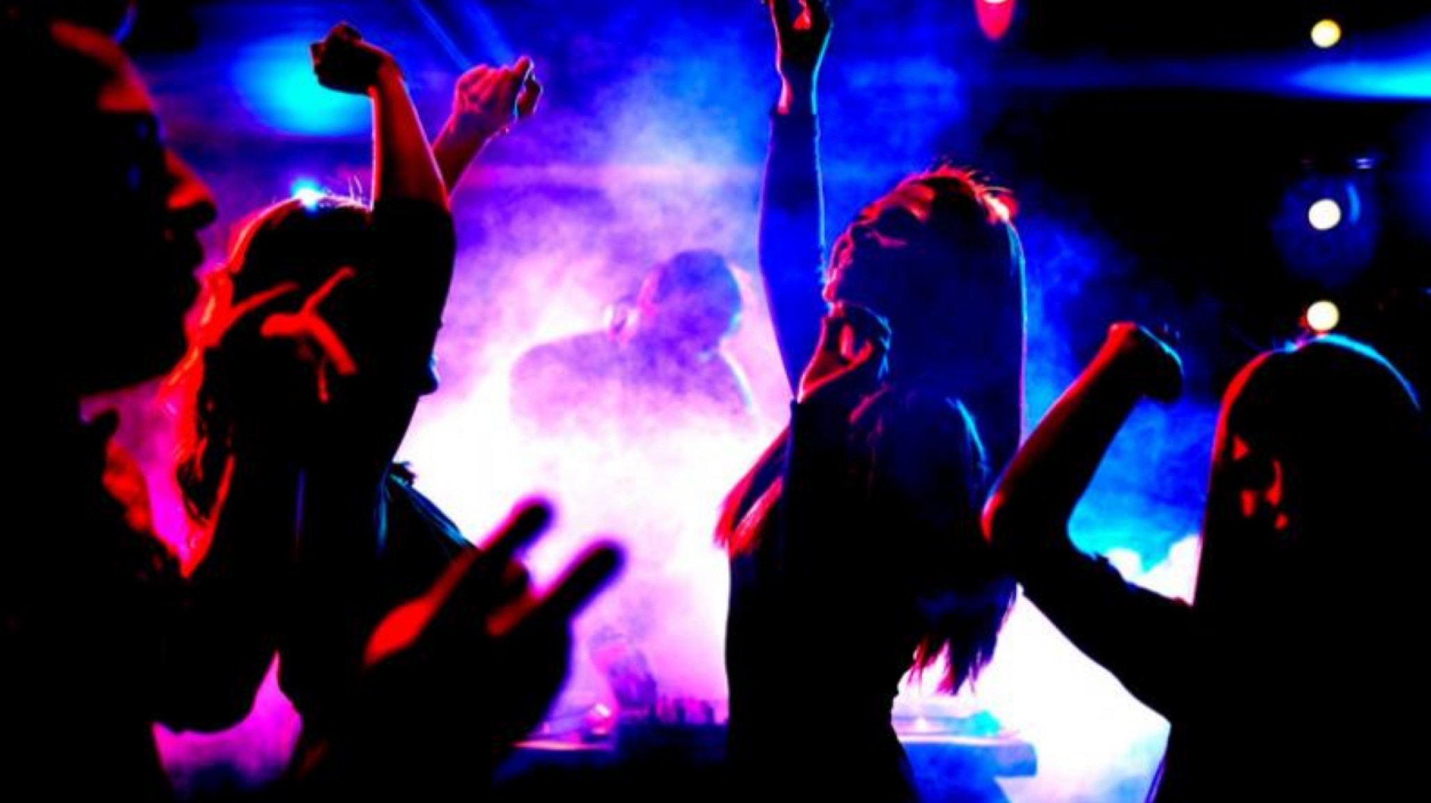 Sacaron a joven de un boliche y sus amigos quisieron pelear con un grupo