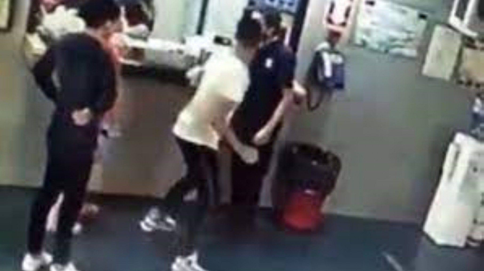 Realizaron 11 allanamientos para encontrar al agresor del playero, ahora lo buscan en Corrientes