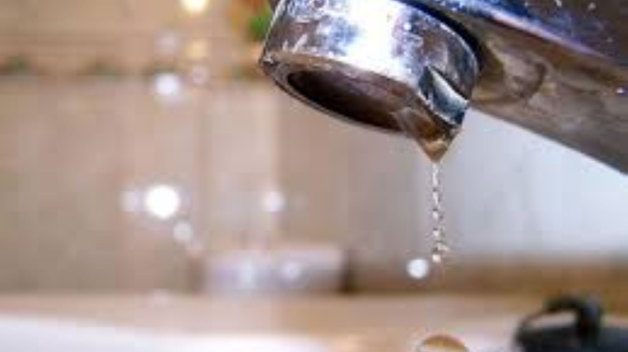 Corte de agua programado para recuperar reservas en Comodoro