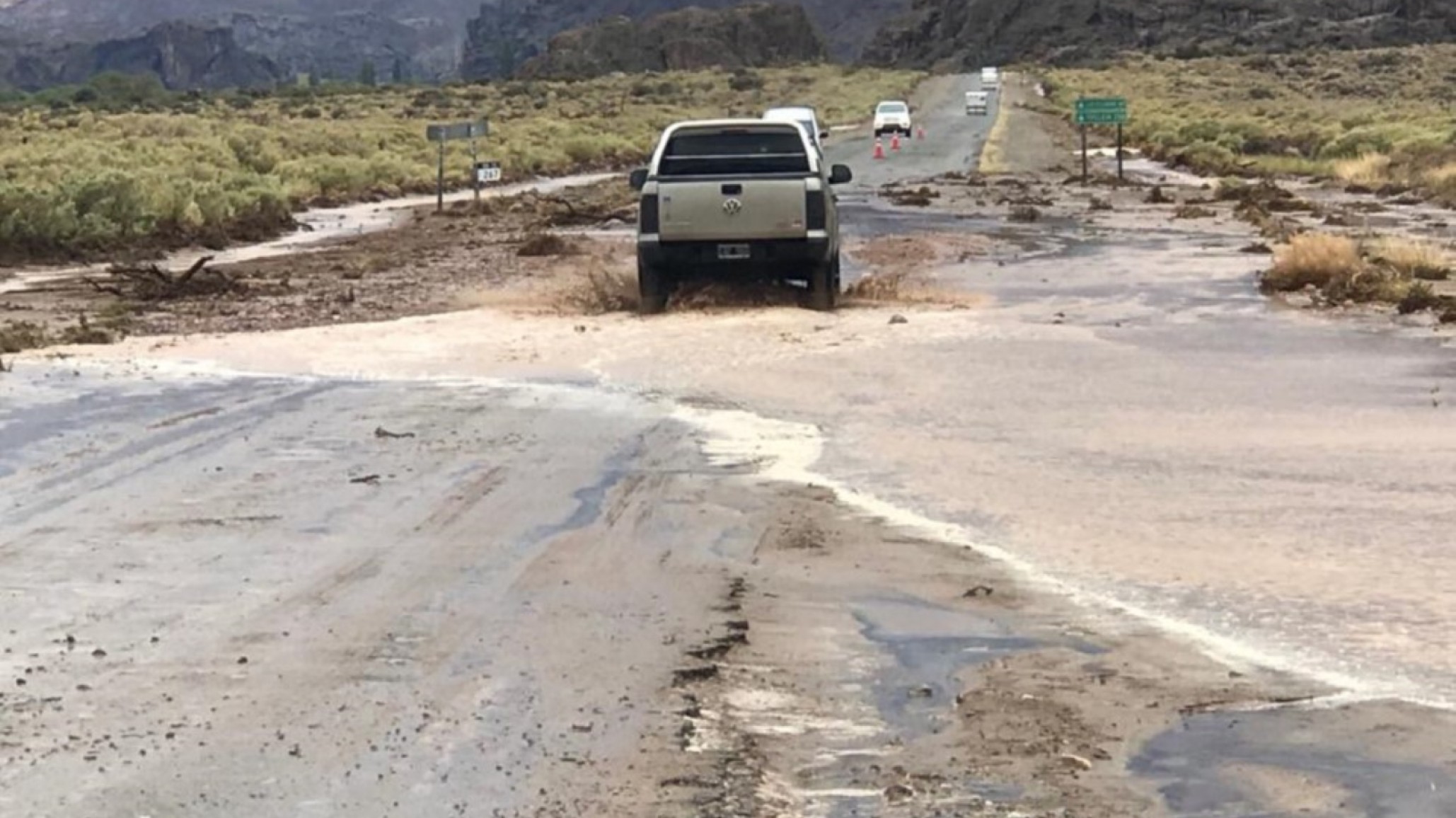 Tránsito interrumpido en algunas rutas por lluvias intensas