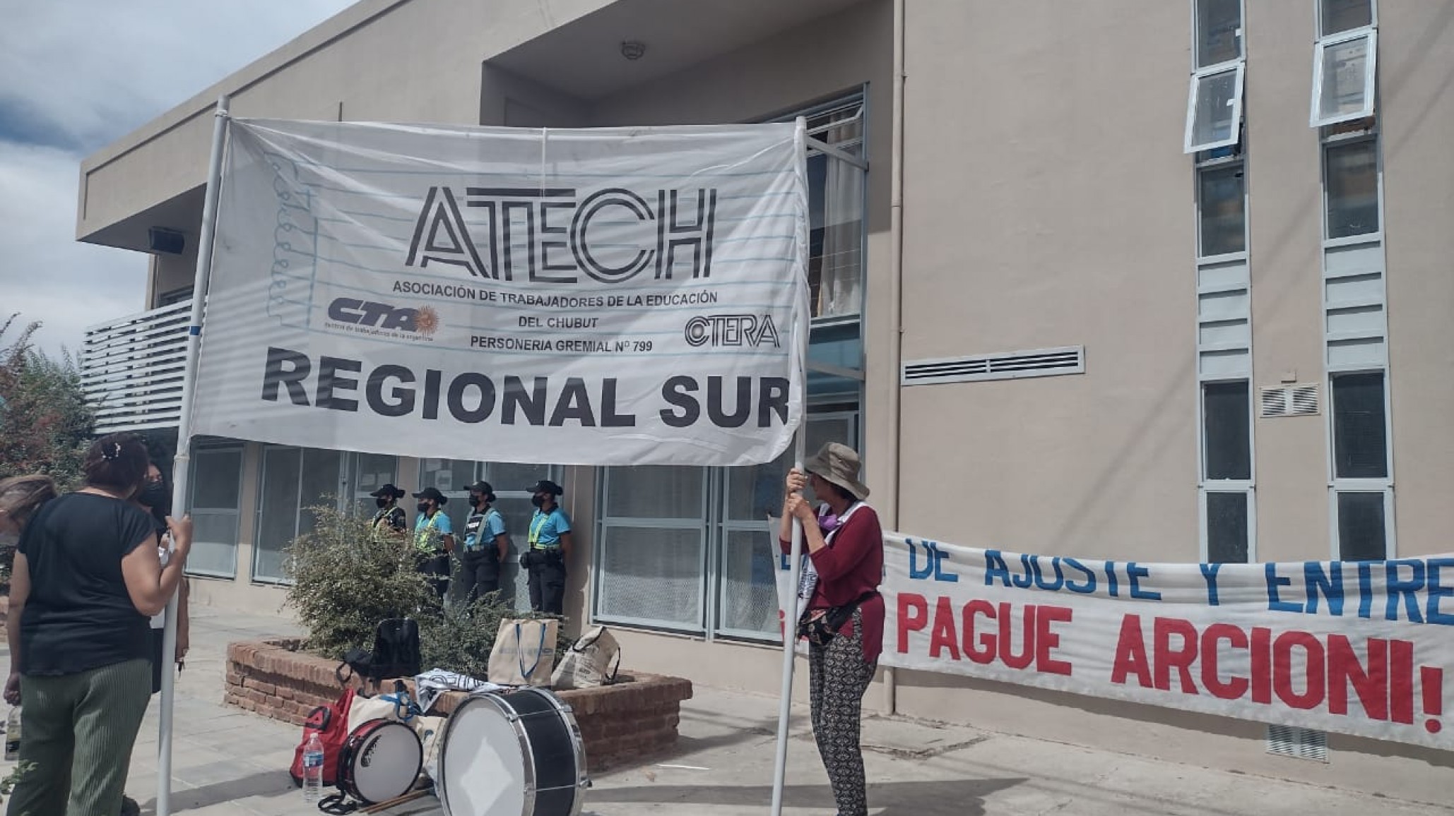ATECh no acata conciliación y ratificó paro y movilización