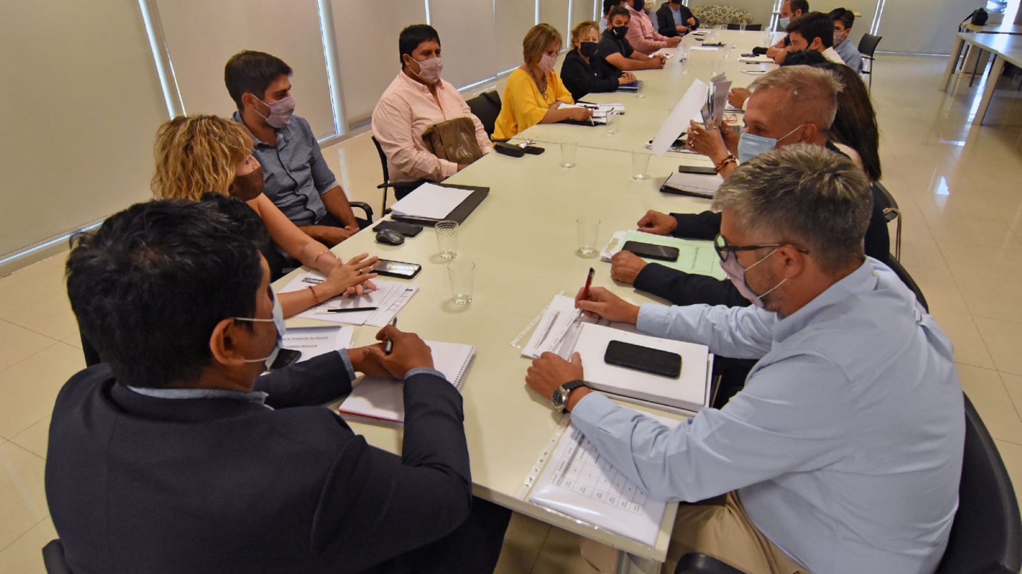 Nueva reunión entre el Gobierno provincial y los gremios docentes: la oferta fue de aumentos acumulativos de un 6% desde abril a junio