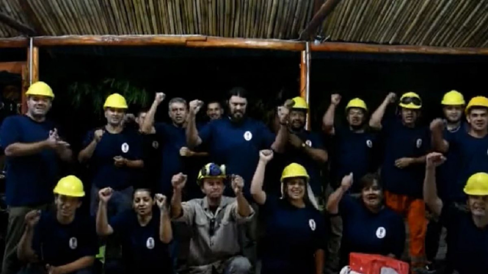 El cuartel de bomberos de Berón de Astrada le agradeció con un video a Maratea por la colecta y donación de una autobomba