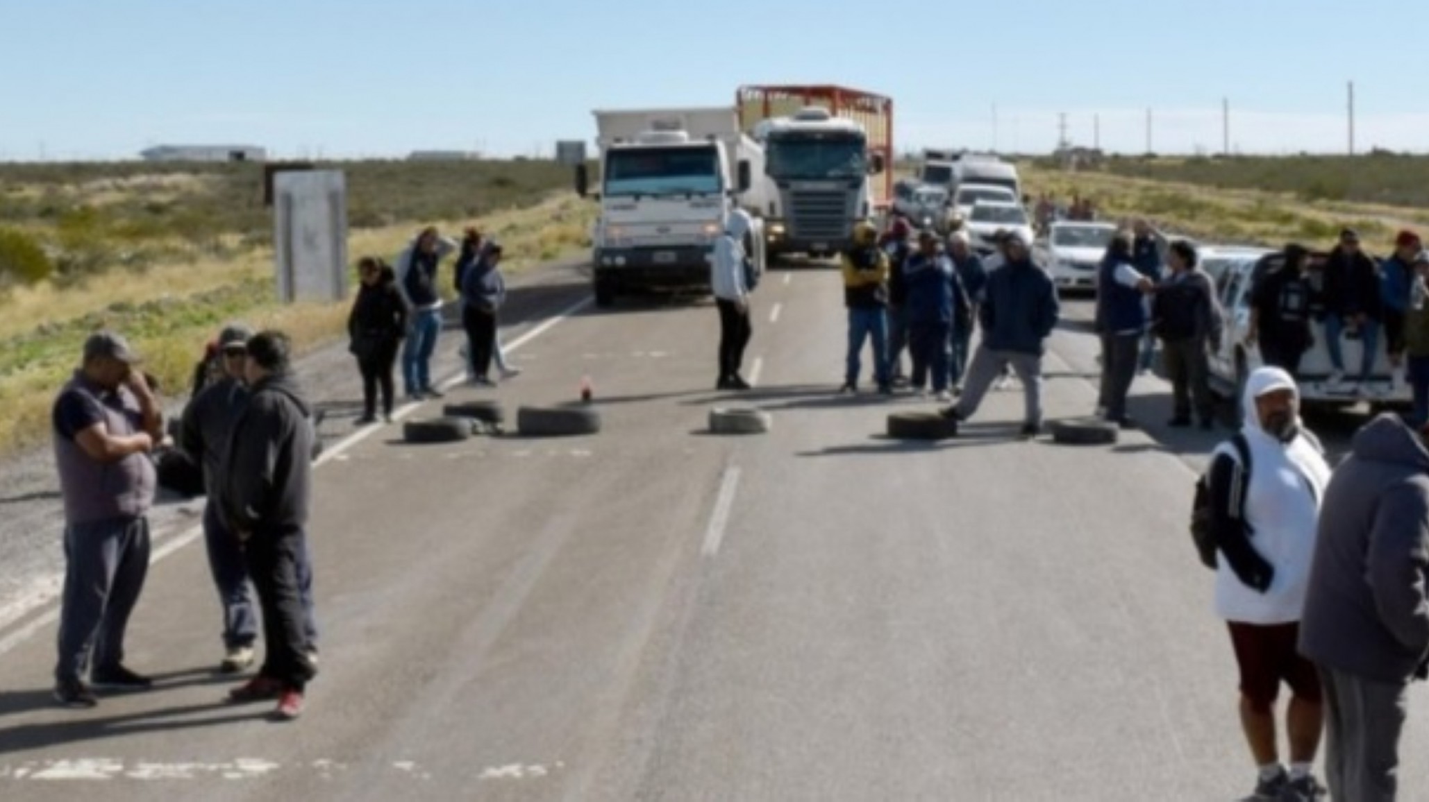 Gobierno del Chubut llegó a un acuerdo con trabajadores de la pesca y se levantaron los cortes