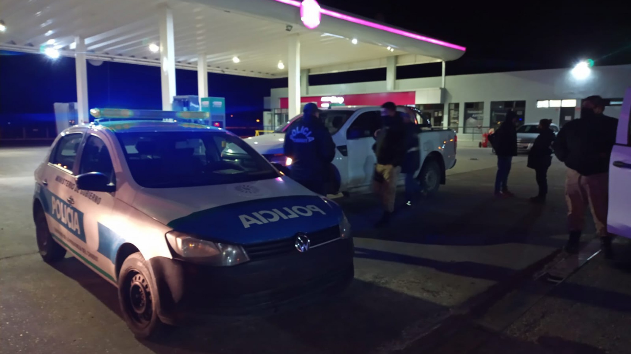 Policías secuestraron un auto por una alcoholemia positivo y descubrieron dentro un arma de fuego