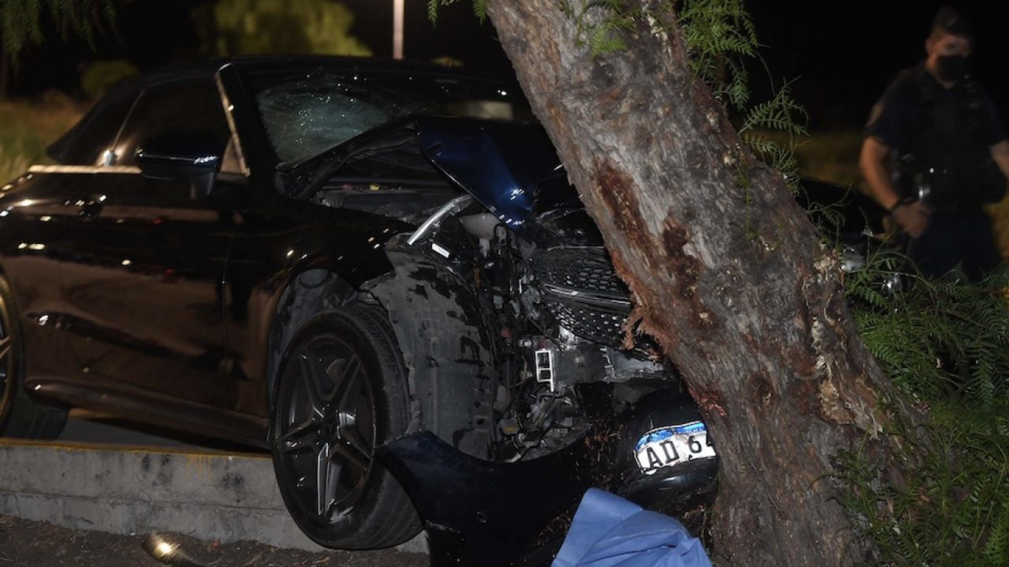 Un Hombre Perdió El Control De Su Auto Y Atropelló Y Mató A Dos Jóvenes ...