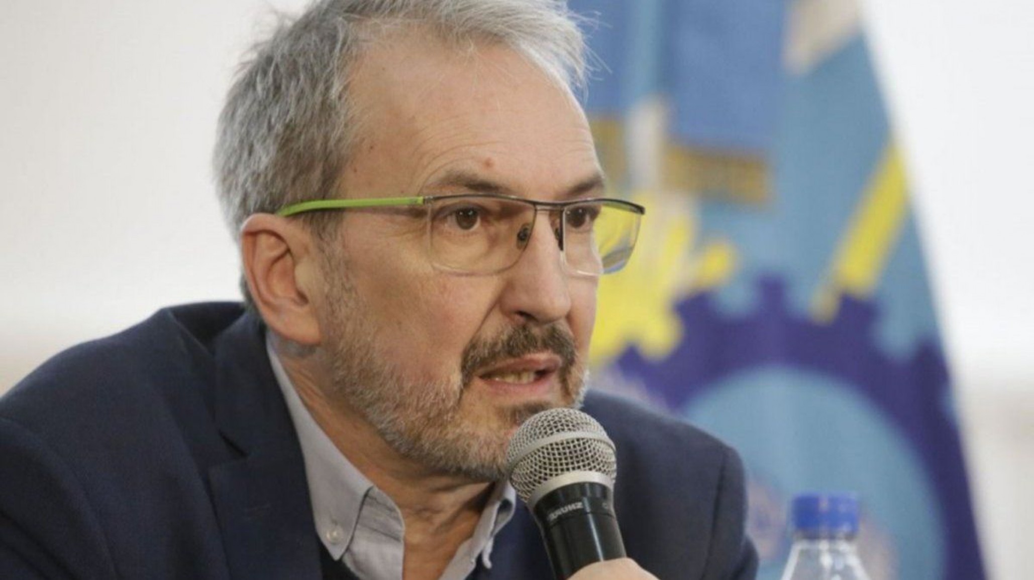 Puratich confirmó control de horarios a médicos “cobran medio millón de pesos y una persona no puede trabajar 1200 horas al mes”