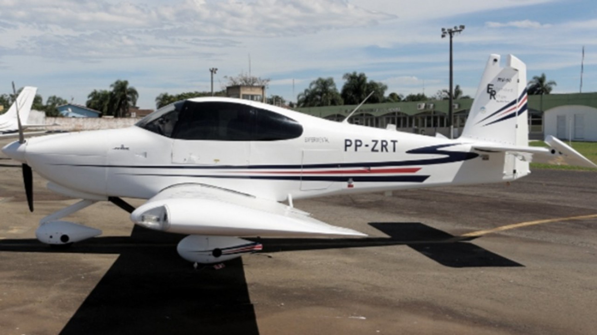 Avioneta desaparecida: “un iphone de ellos indica que estarían en el mar”