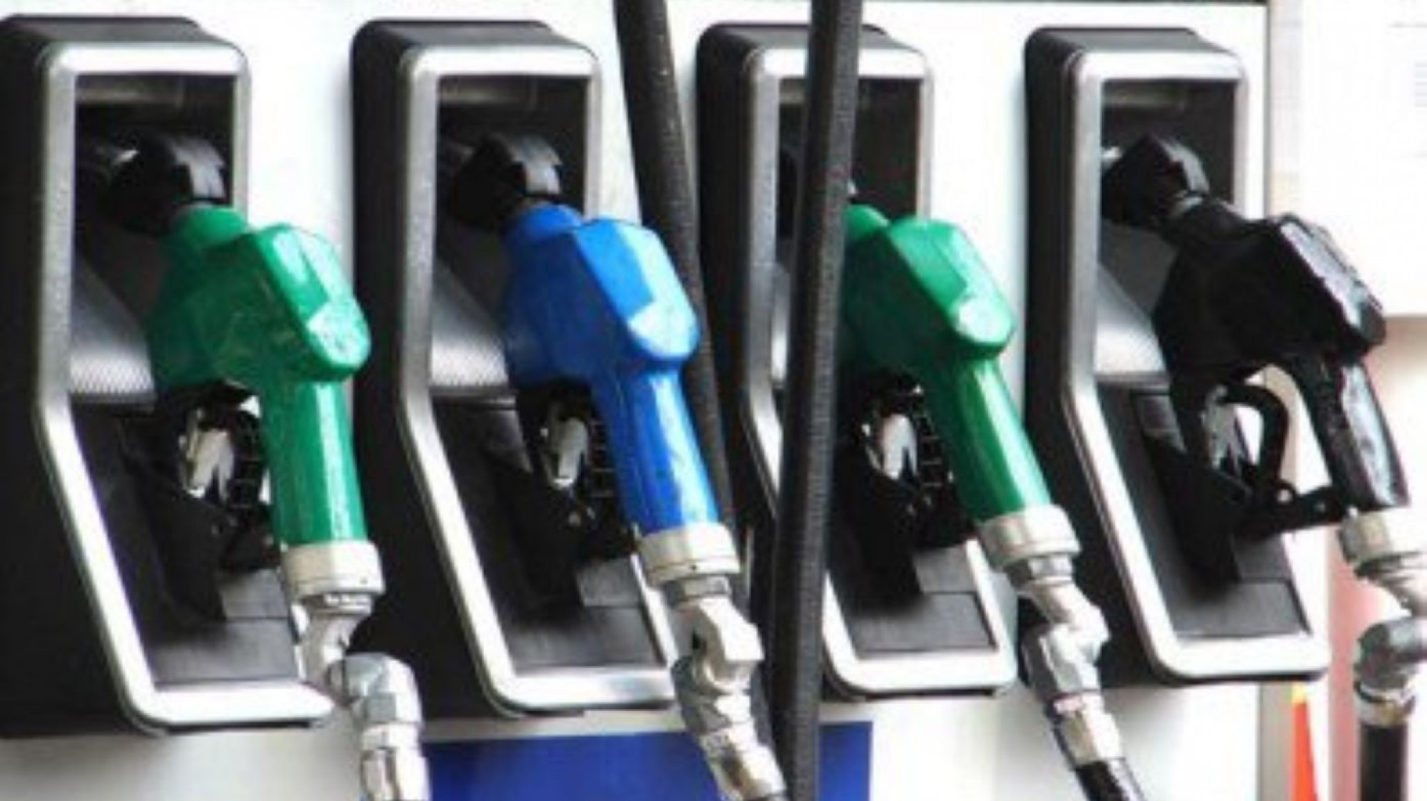 Desabastecimiento de combustibles: “la estación no hace retención, lo decide quien entrega el producto”