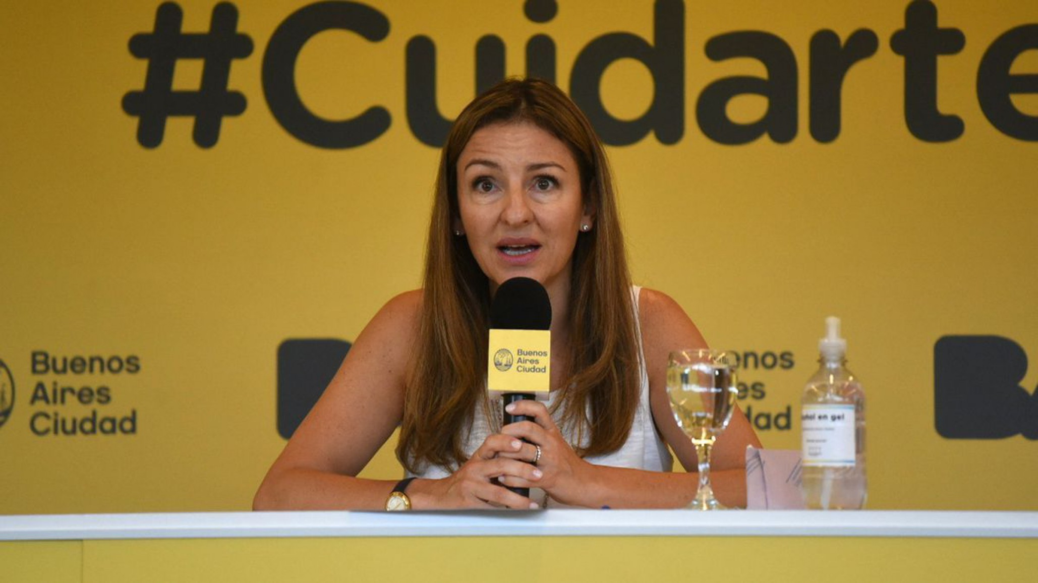 Sigue la polémica: Ahora Soledad Acuña consideró que el lenguaje no binario “es necesario”