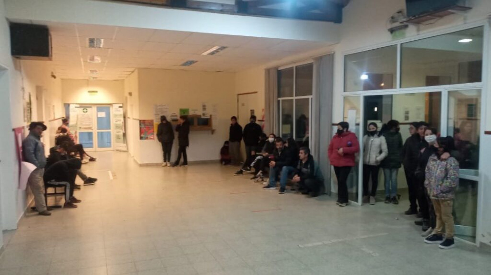 No habrá reubicación de los alumnos de El Maitén y las clases se retomarán en 45 días