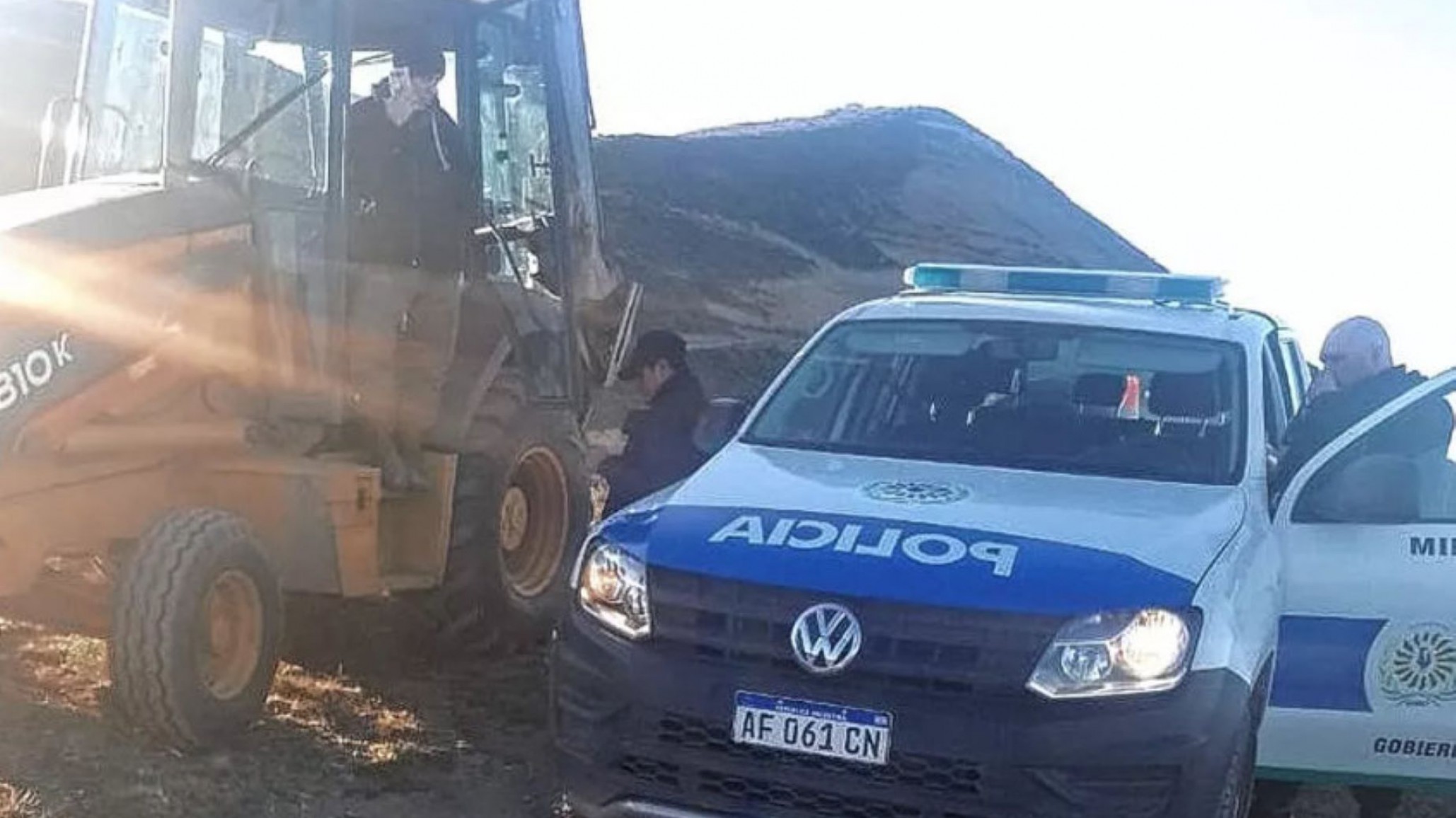 Intento de usurpación: un hombre había contratado un maquinista para emparejar un terreno fiscal