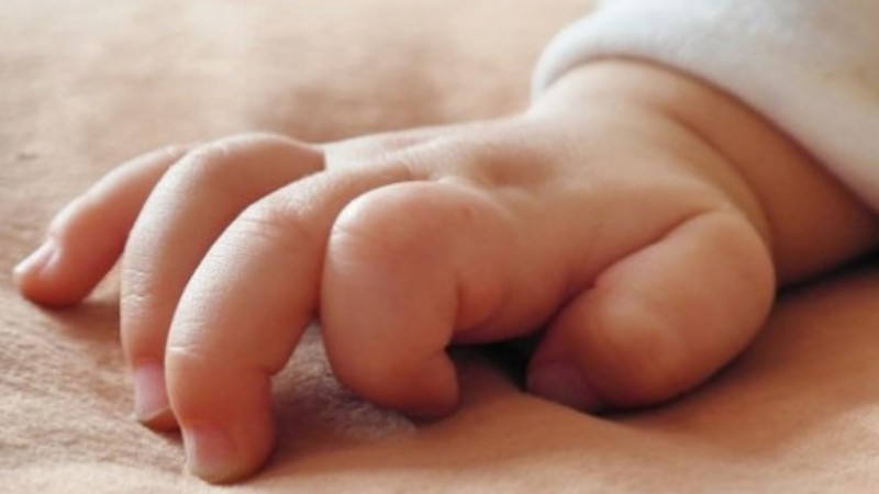 Dos enfermeras suministraban medicación a bebés para poder mirar Netflix o dormir