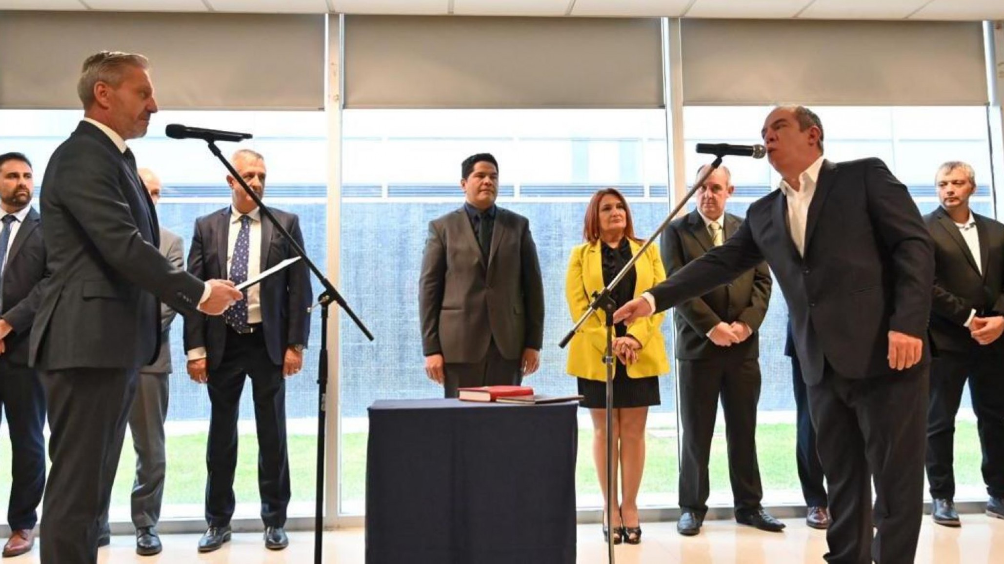 Asumió Grazzini “soy un ferviente creyente de la educación pública”