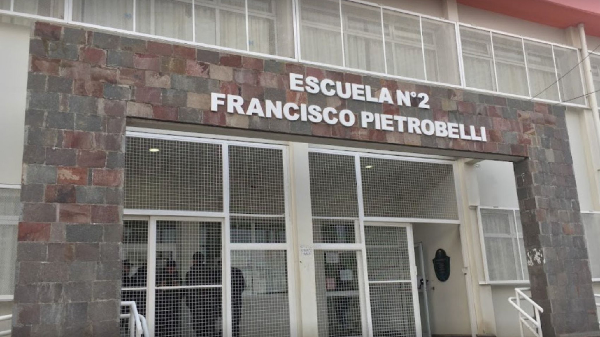 Escuela 2: “hicimos asamblea, hay problemas de caldera hace más de tres años y no inventamos nada”