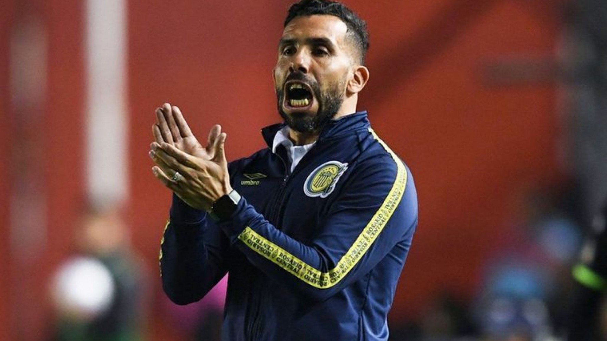 La denuncia contra Tevez por “usurpar” la licencia para dirigir fue desestimada