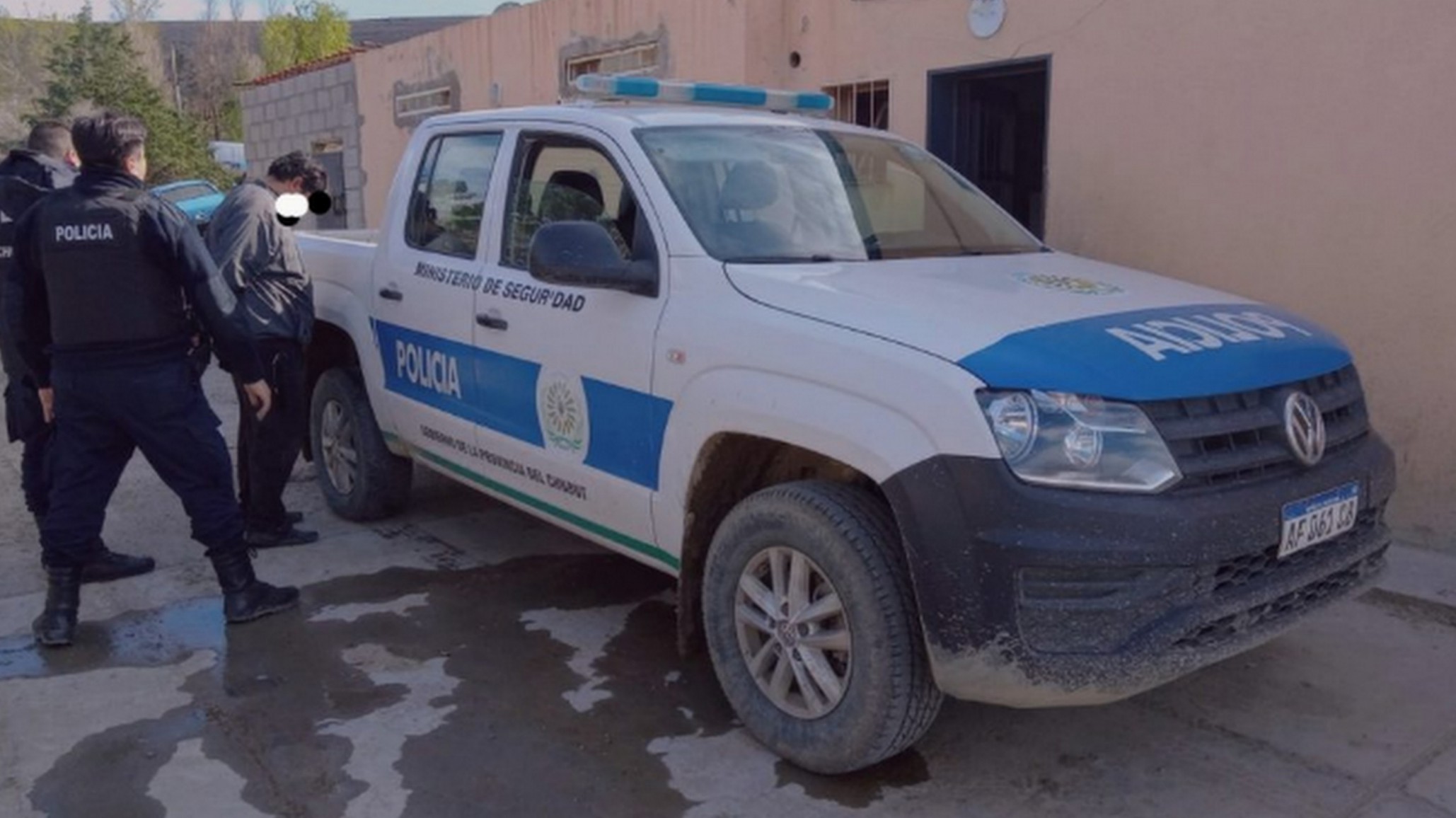 Sexagenaria fue golpeada en la parada de colectivos