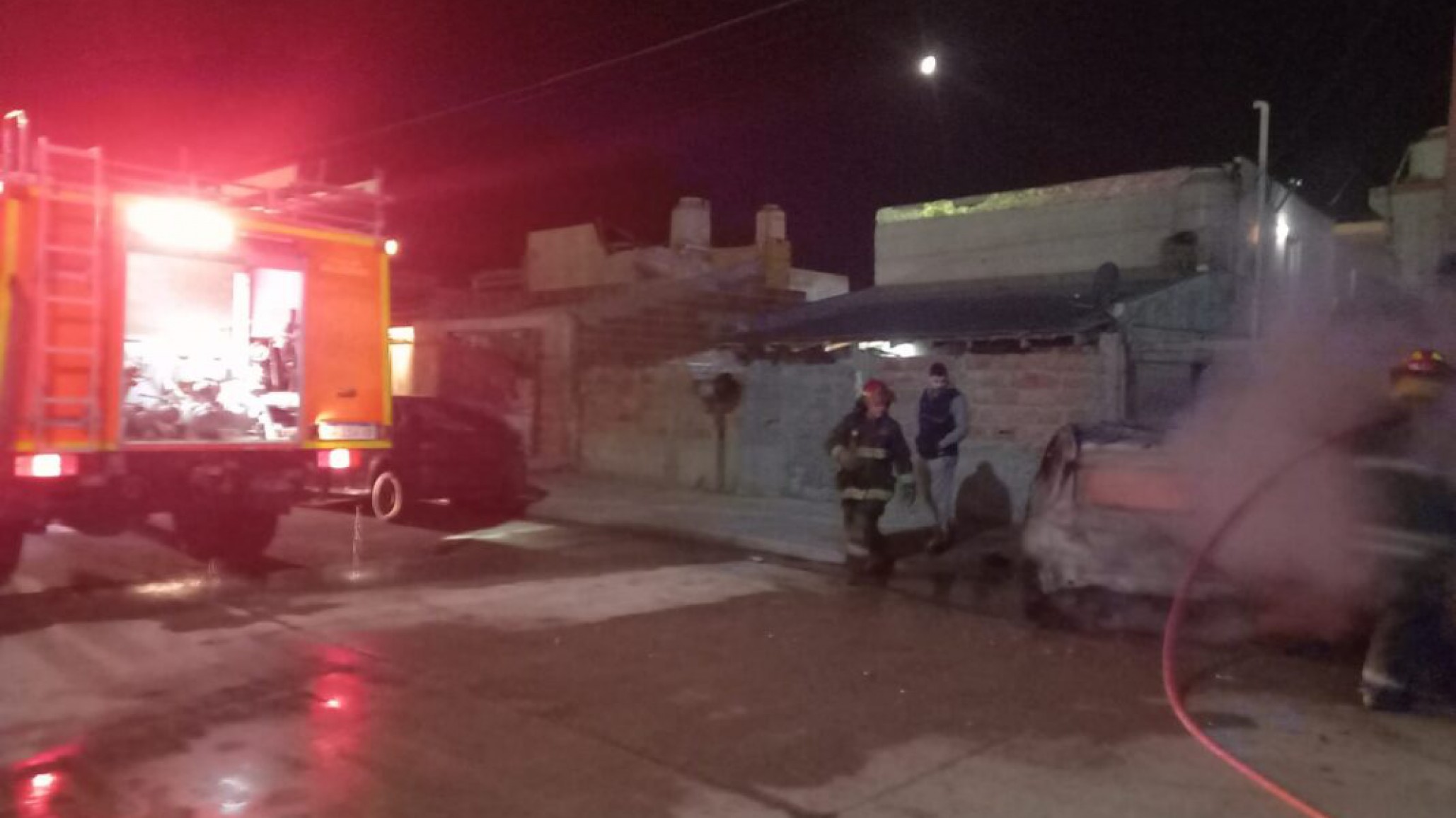 Le incendiaron el auto y no quiso denunciar ni dar detalles