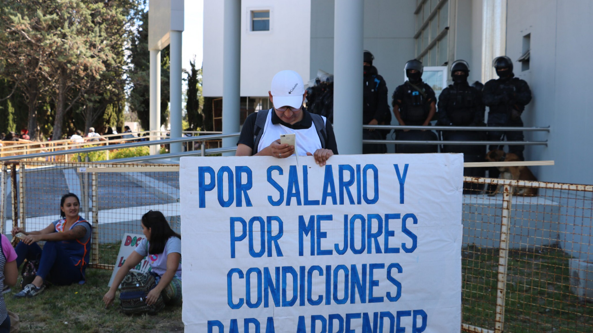 El Gobierno chubutense convocó a docentes a una nueva paritaria salarial