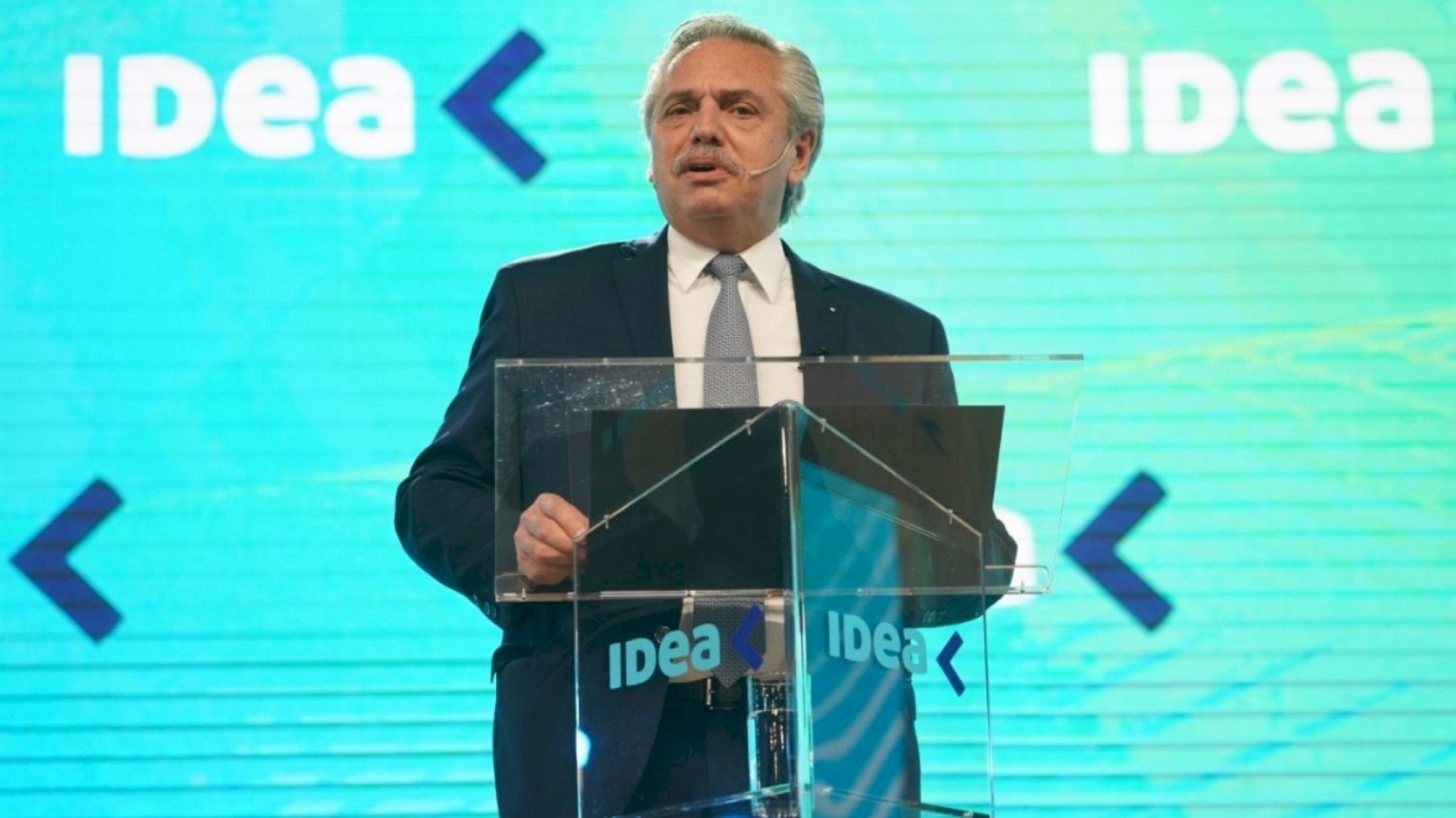 En el Coloquio de IDEA, Alberto Fernández aseguró que el gobierno de Macri “fue una gran desilusión y dejó una economía desarticulada”