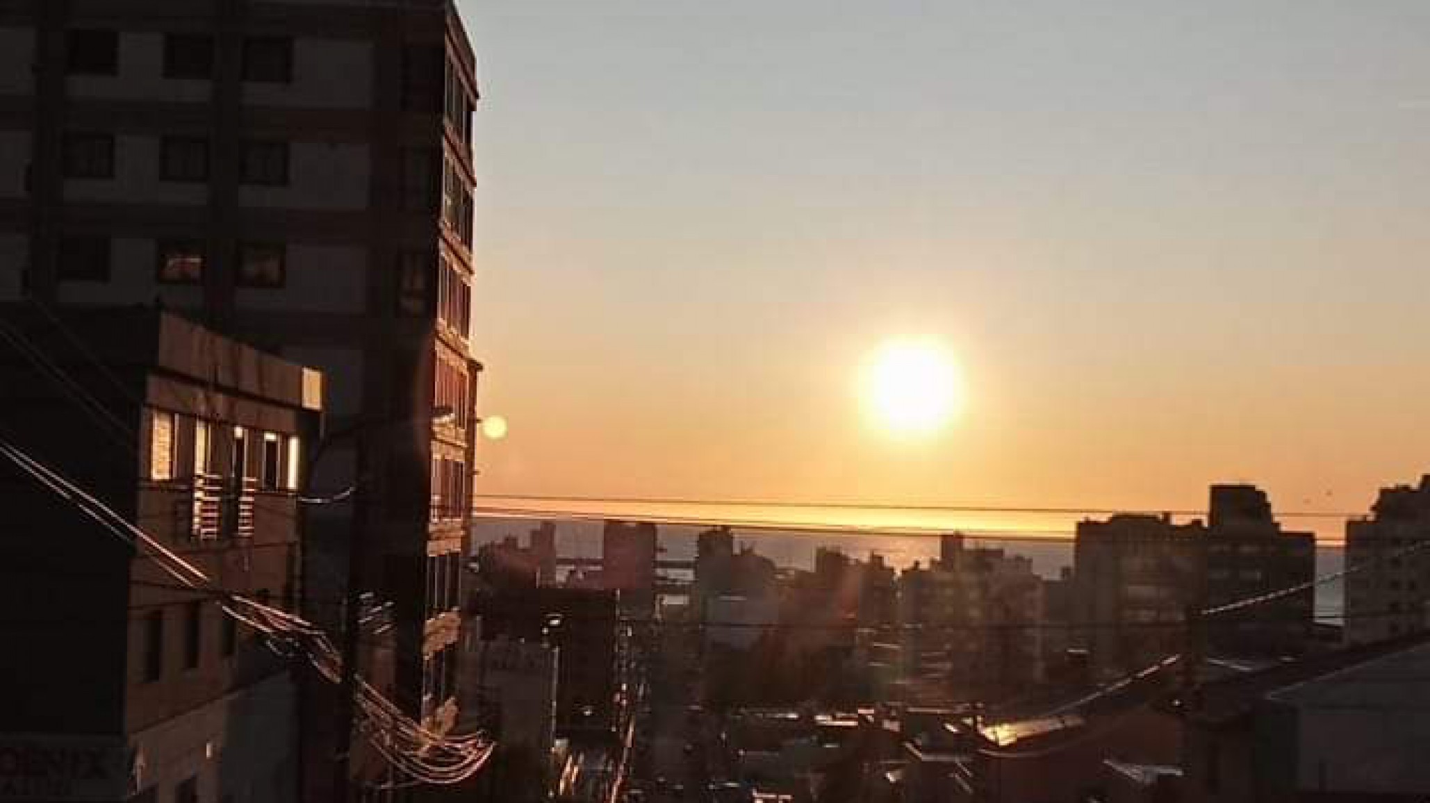 Fin de XXL: hoy habrá ráfagas de viento de 69 km/h y la máxima llegará a 28º