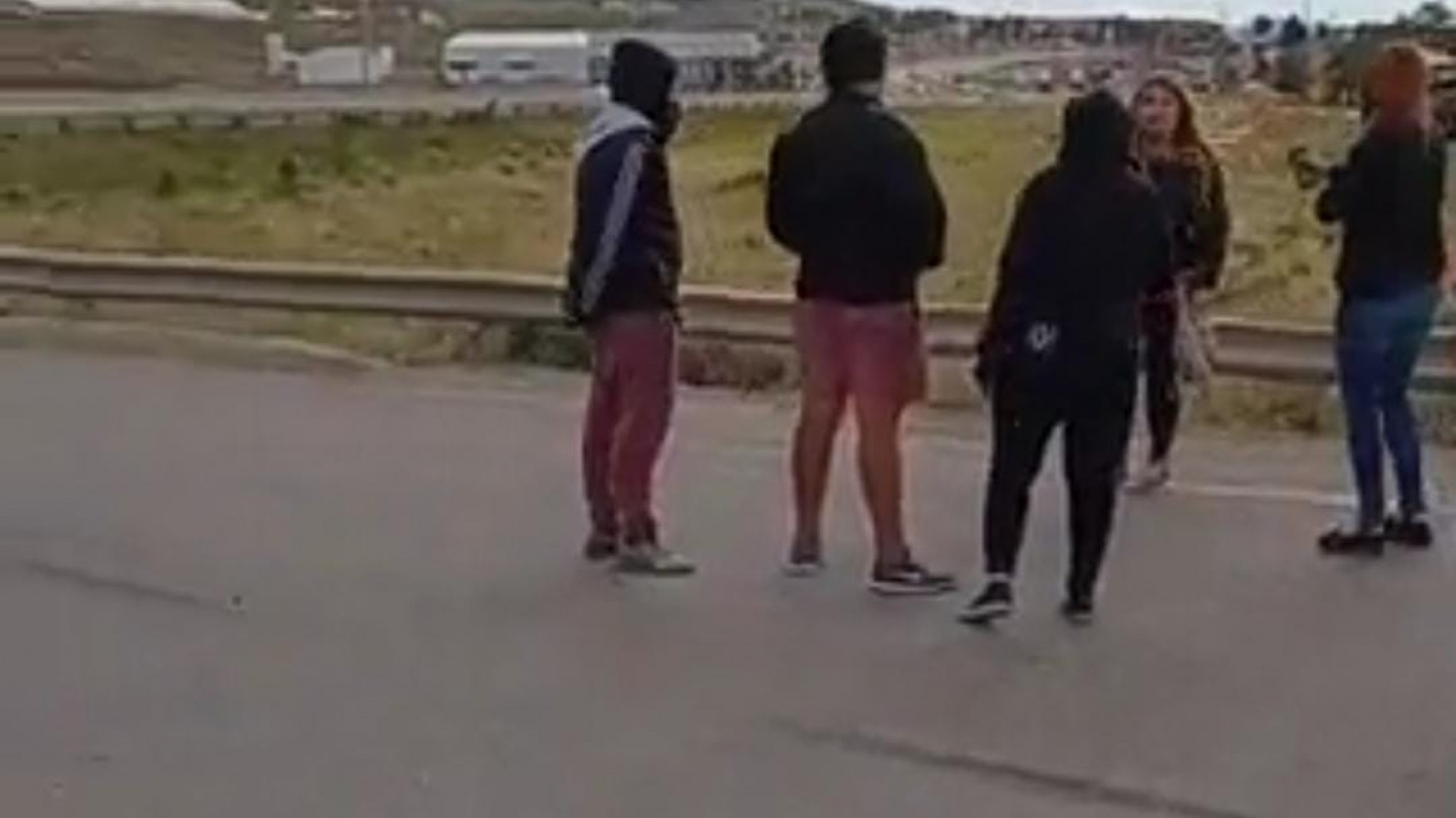 Corte en Ruta 3 y 26: “entiendo tu dolor pero tengo que ir a trabajar” dijo una vecina