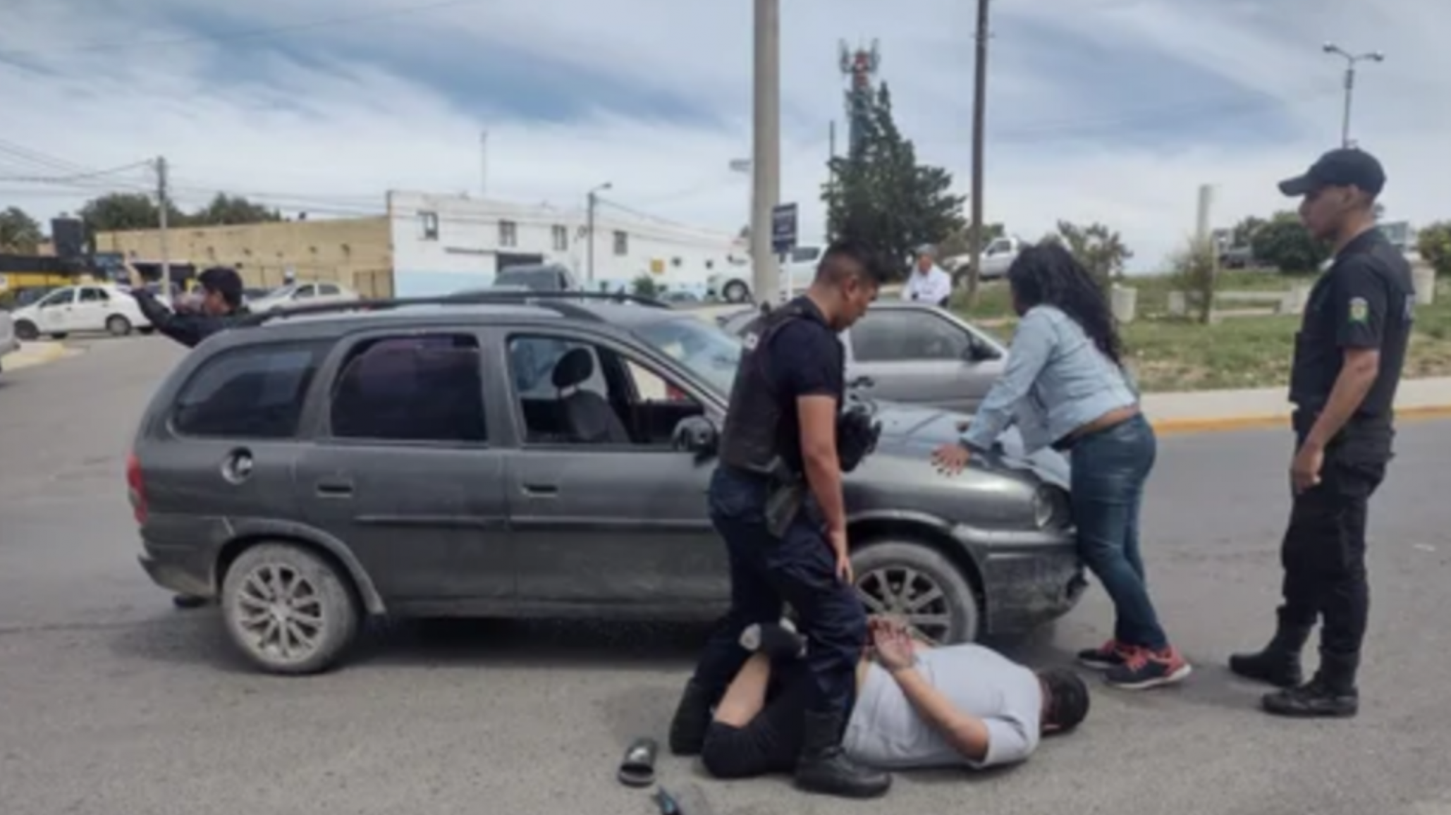 Un vecinalista quedó detenido por amenazas con arma de fuego en un comercio