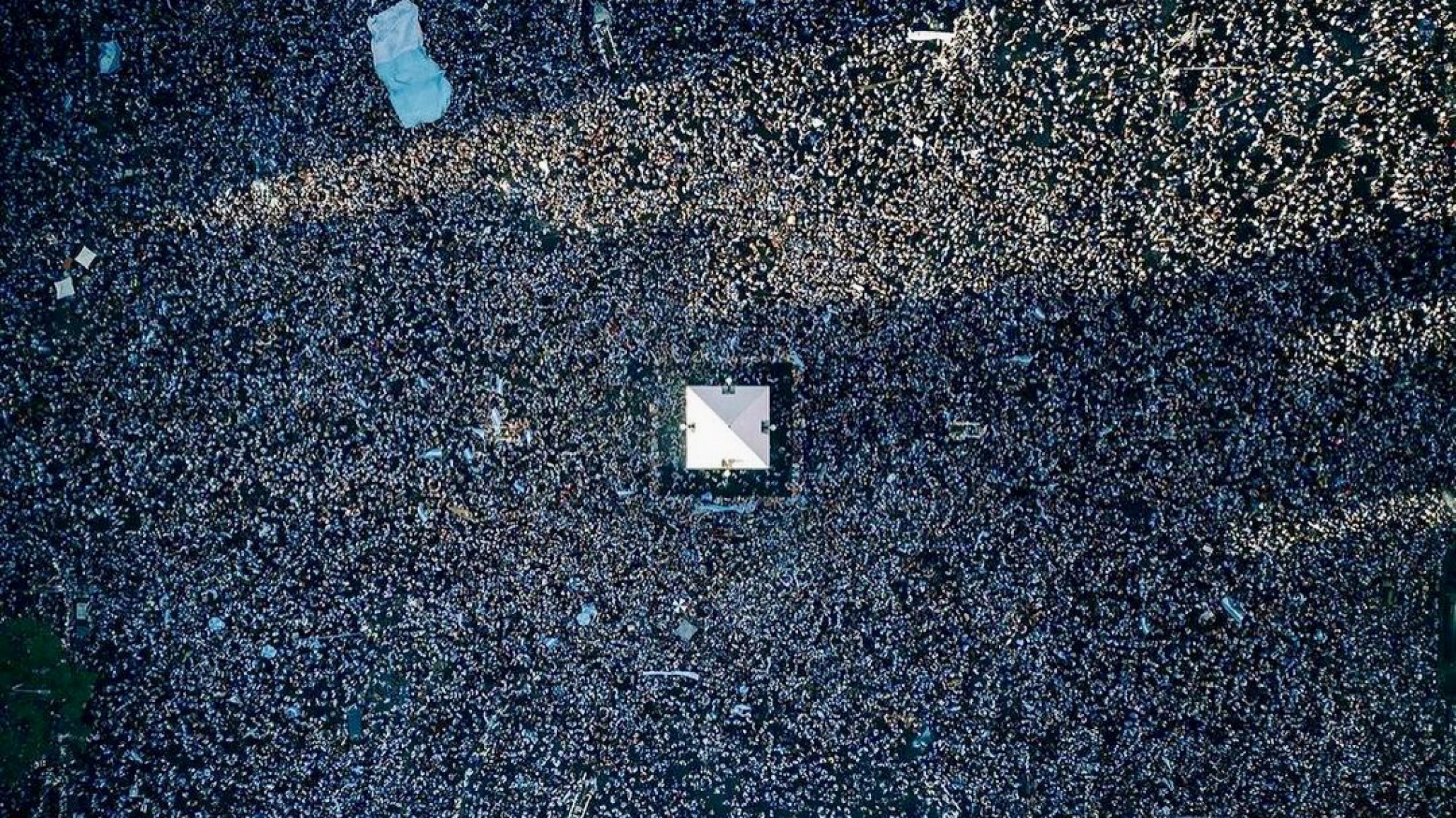 Alberto Fernández: “Celebro el modo en que el pueblo se volcó a las calles para homenajear a nuestra Selección”