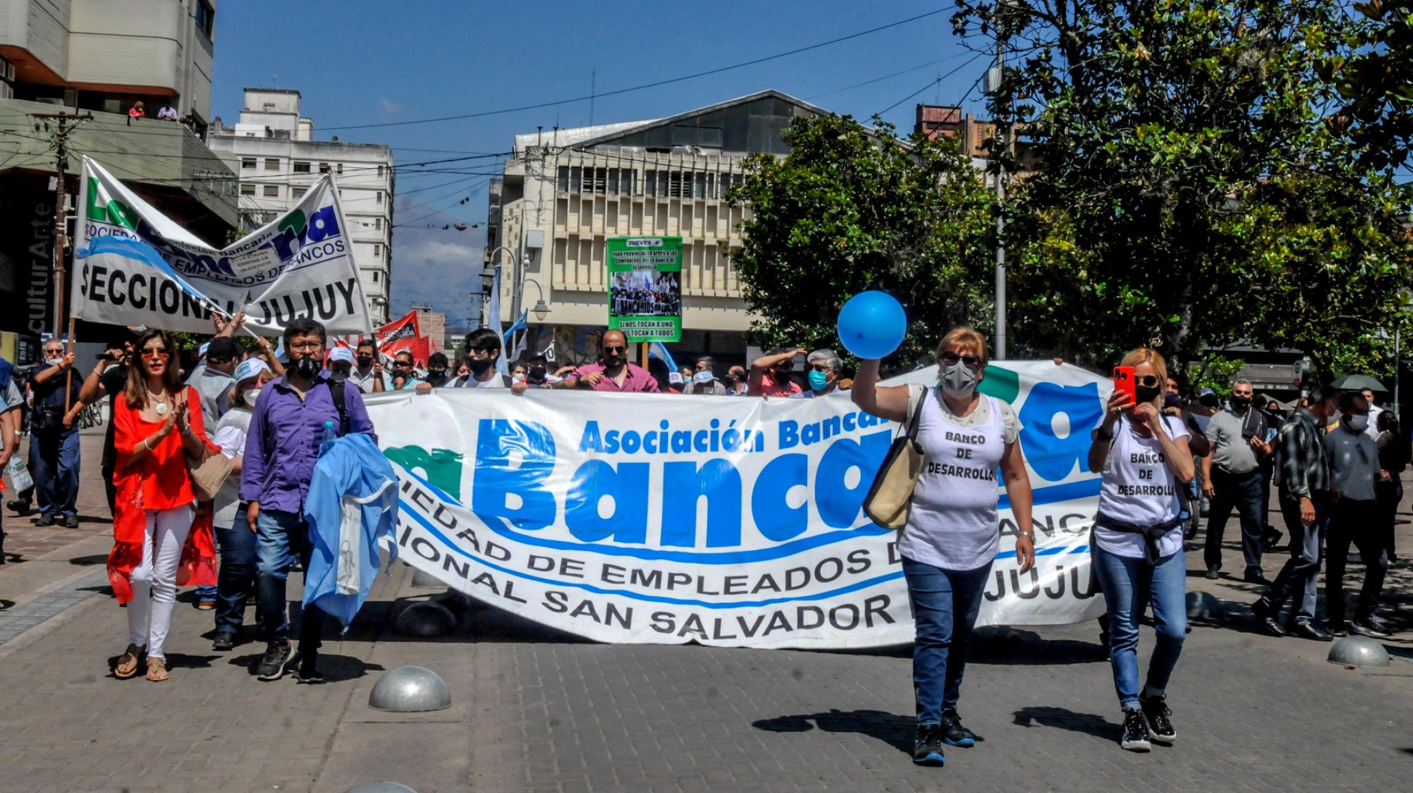 Bancarios anunciaron un paro nacional de 24 horas