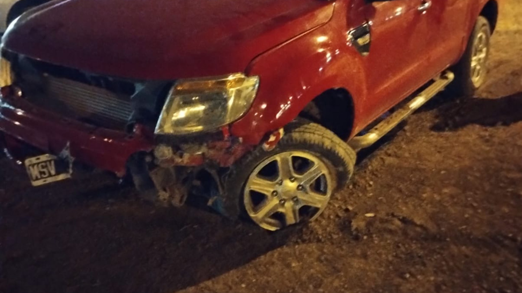 Ebrio manejaba con 2.16 g/l de alcohol en sangre y despistó