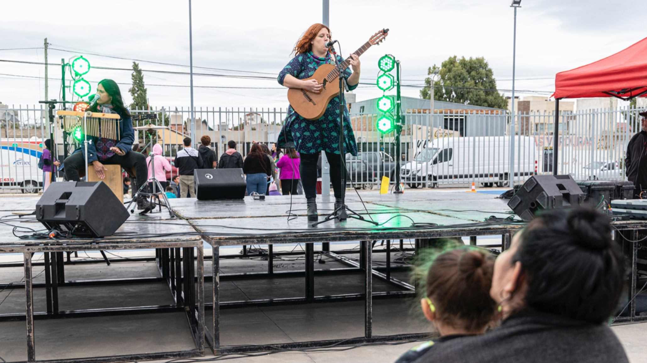 Festival de la Mujer en la plaza 1° de Mayo: artistas locales acompañaron al Municipio