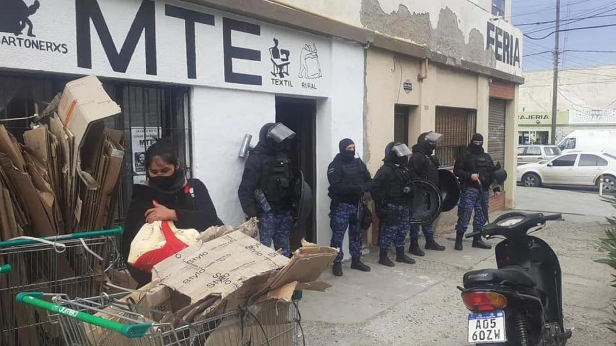 Extorsión de parte de dirigentes del MTE ?es mentira que extorsionamos compañeras?