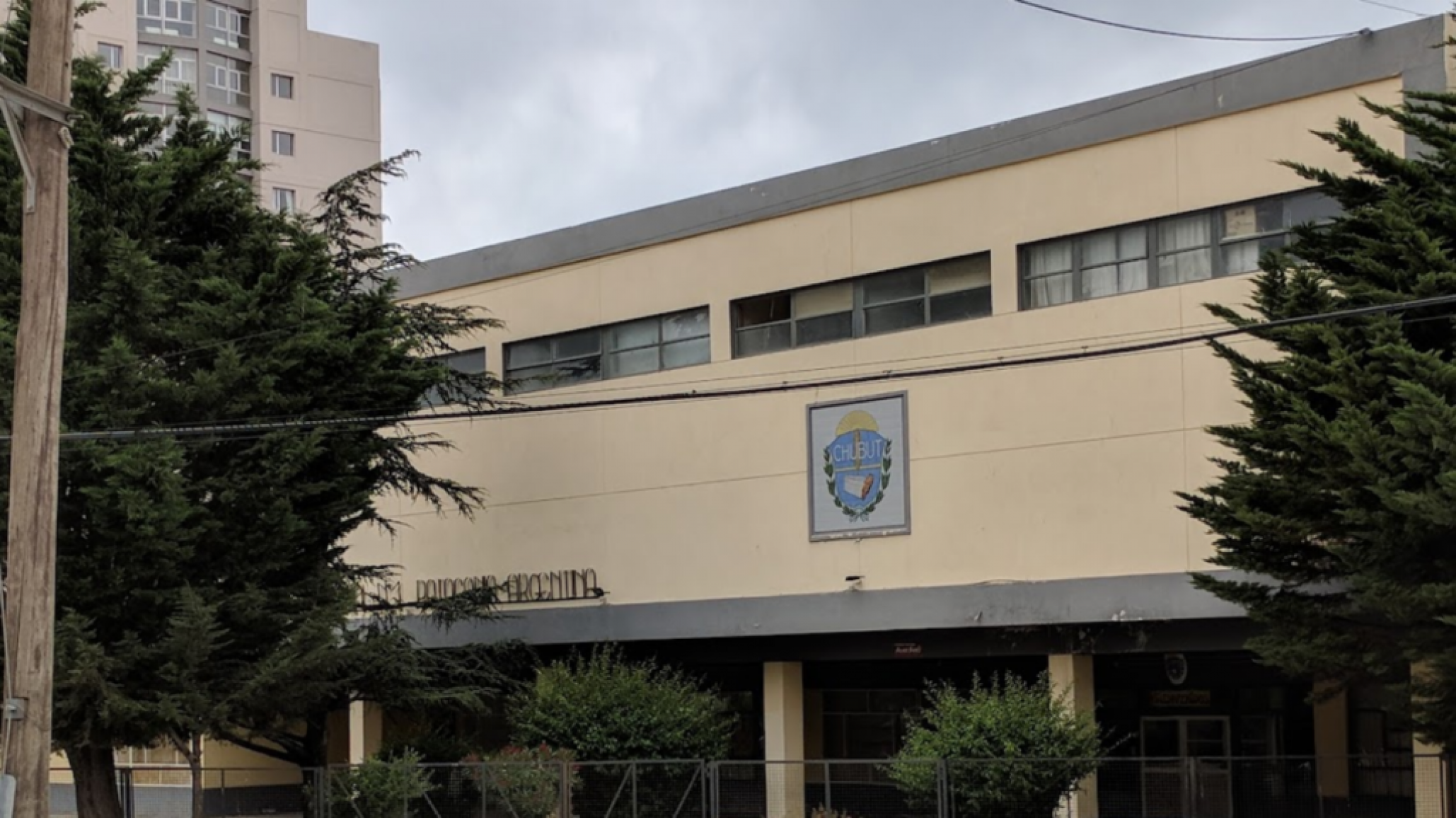 Escuela N° 1: padres de alumnos se movilizan en Supervisión