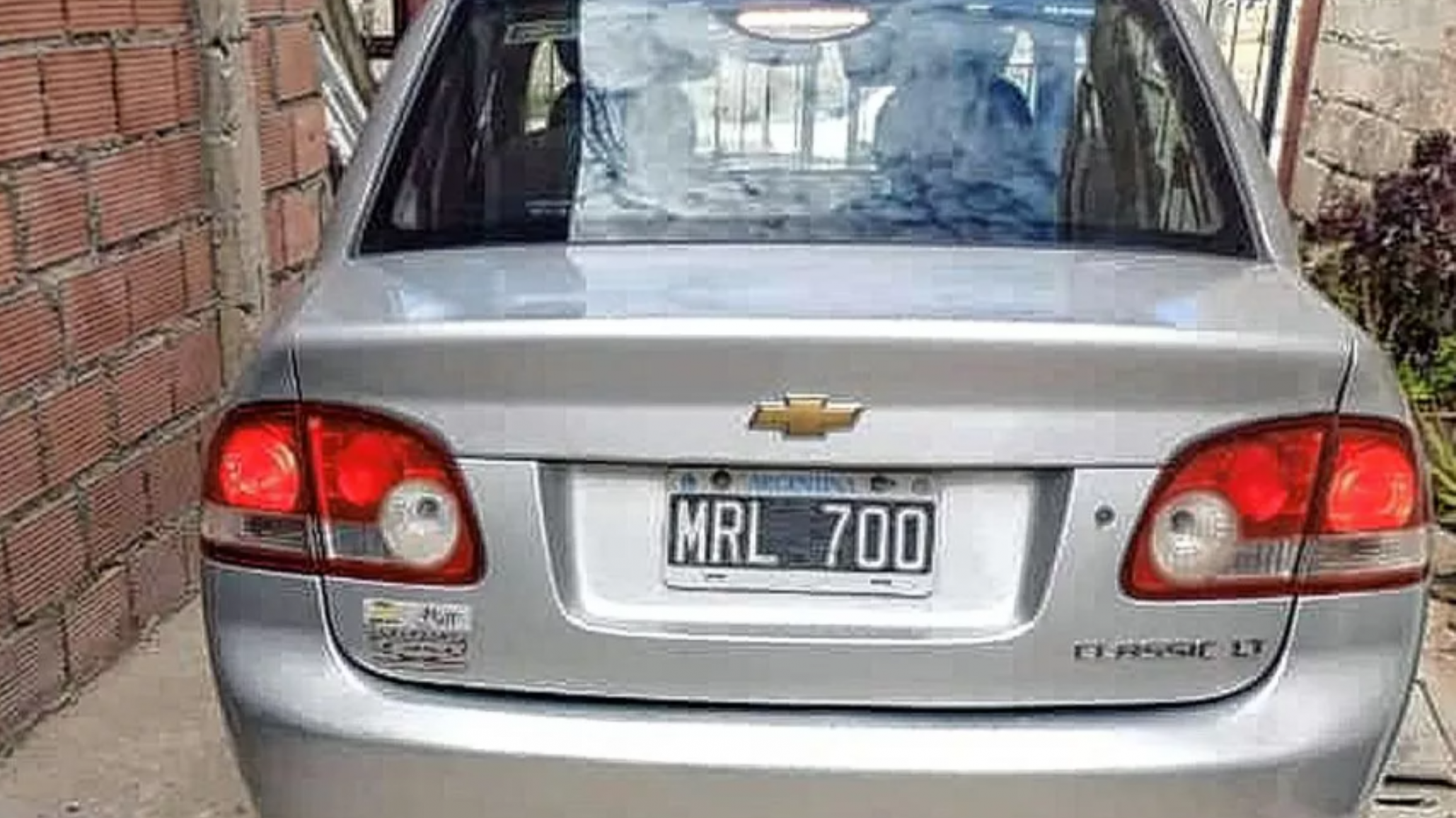 Robaron en una casa y se llevaron el auto estacionado en el patio