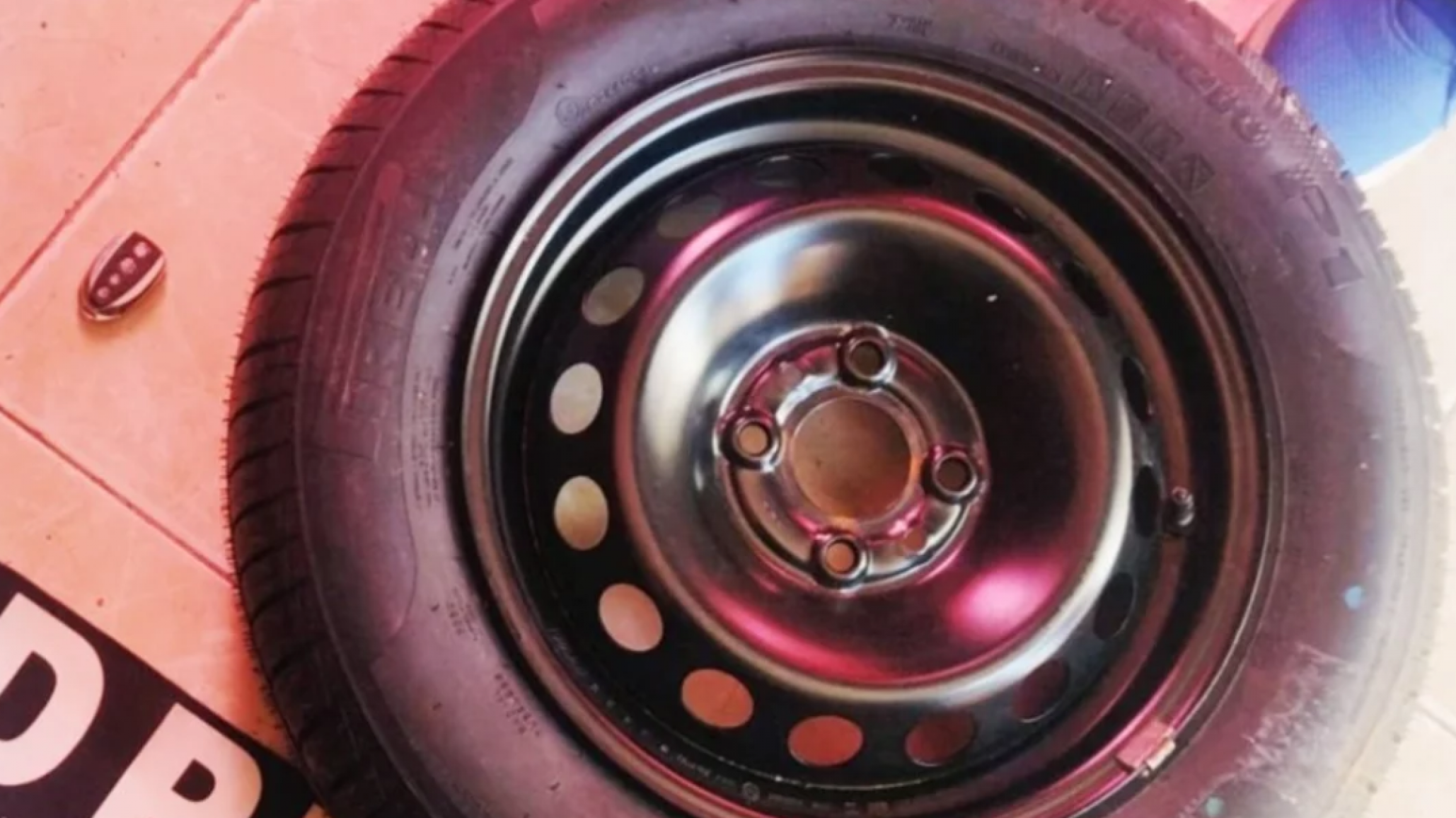 Recuperaron rueda de auxilio robada al intendente electo de Trelew