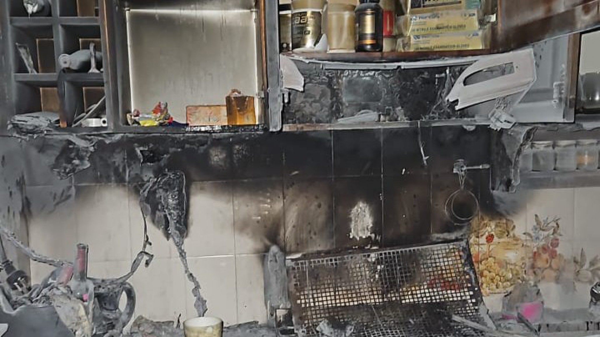 Hubo incendio en una vivienda en pleno centro y una mujer terminó hospitalizada