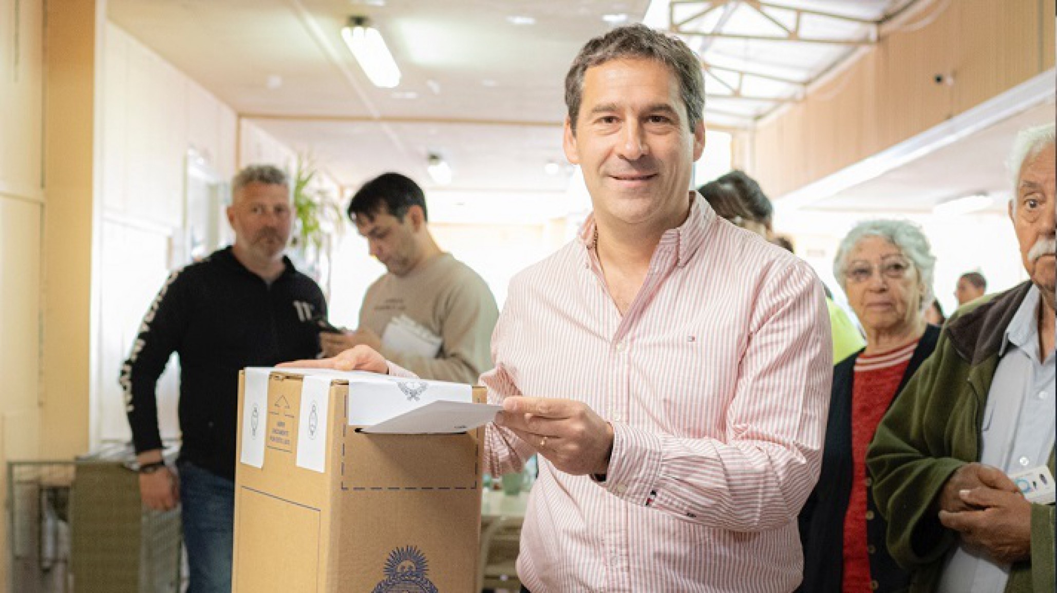 Juan Pablo Luque emitió su voto