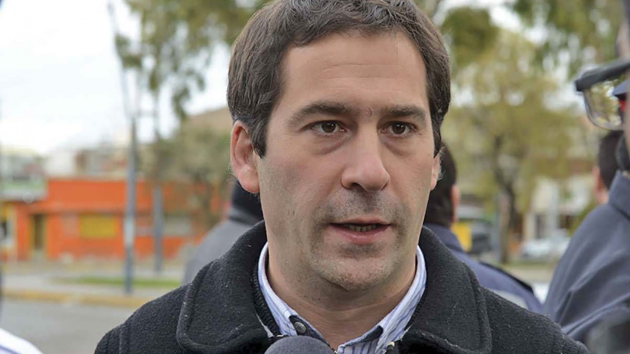 El intendente pidió a Nacho Torres "no generar miedo a trabajadores por el aguinaldo"
