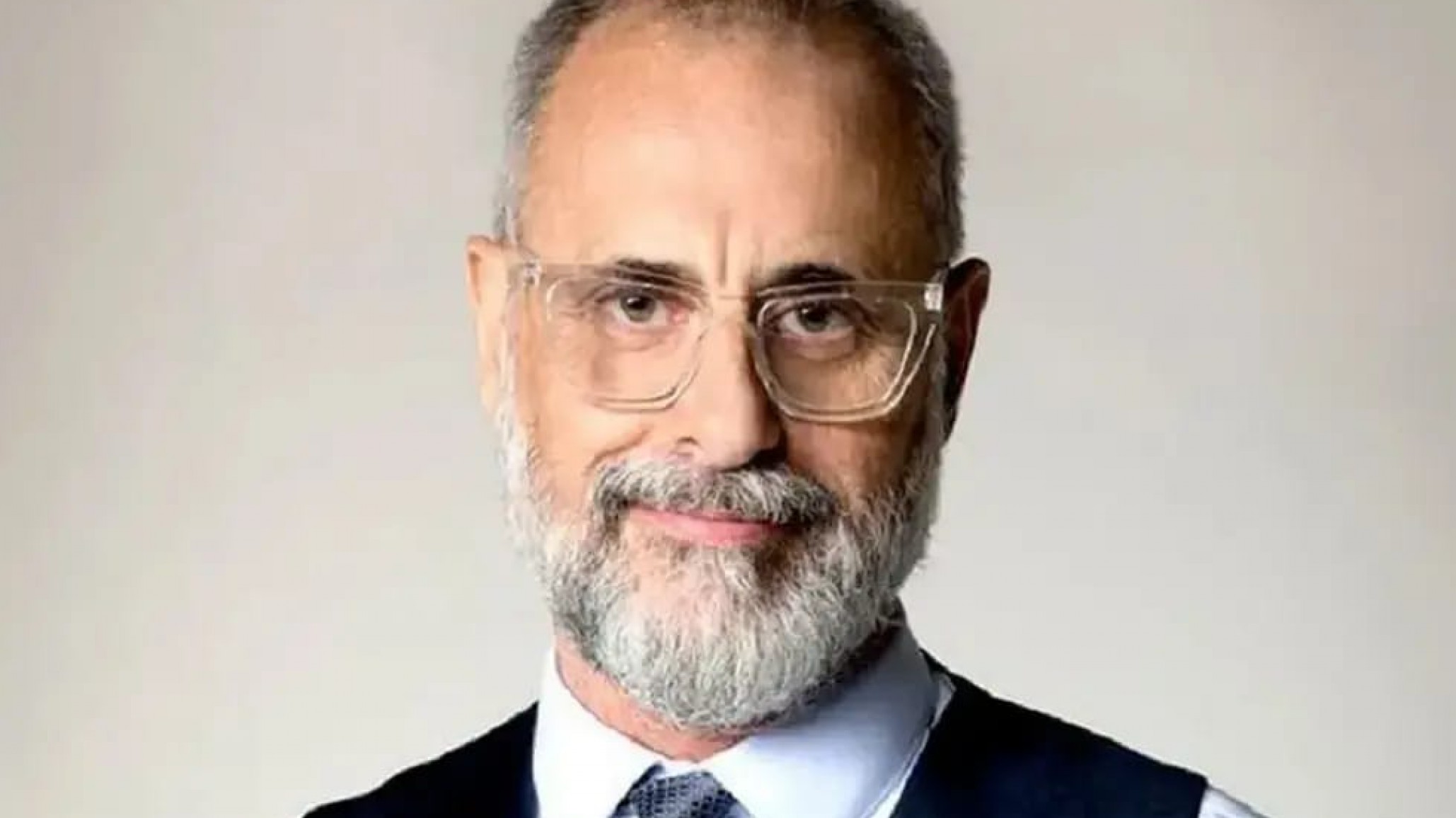 Jorge Rial reveló la fecha del pase "de pesos a dólares"