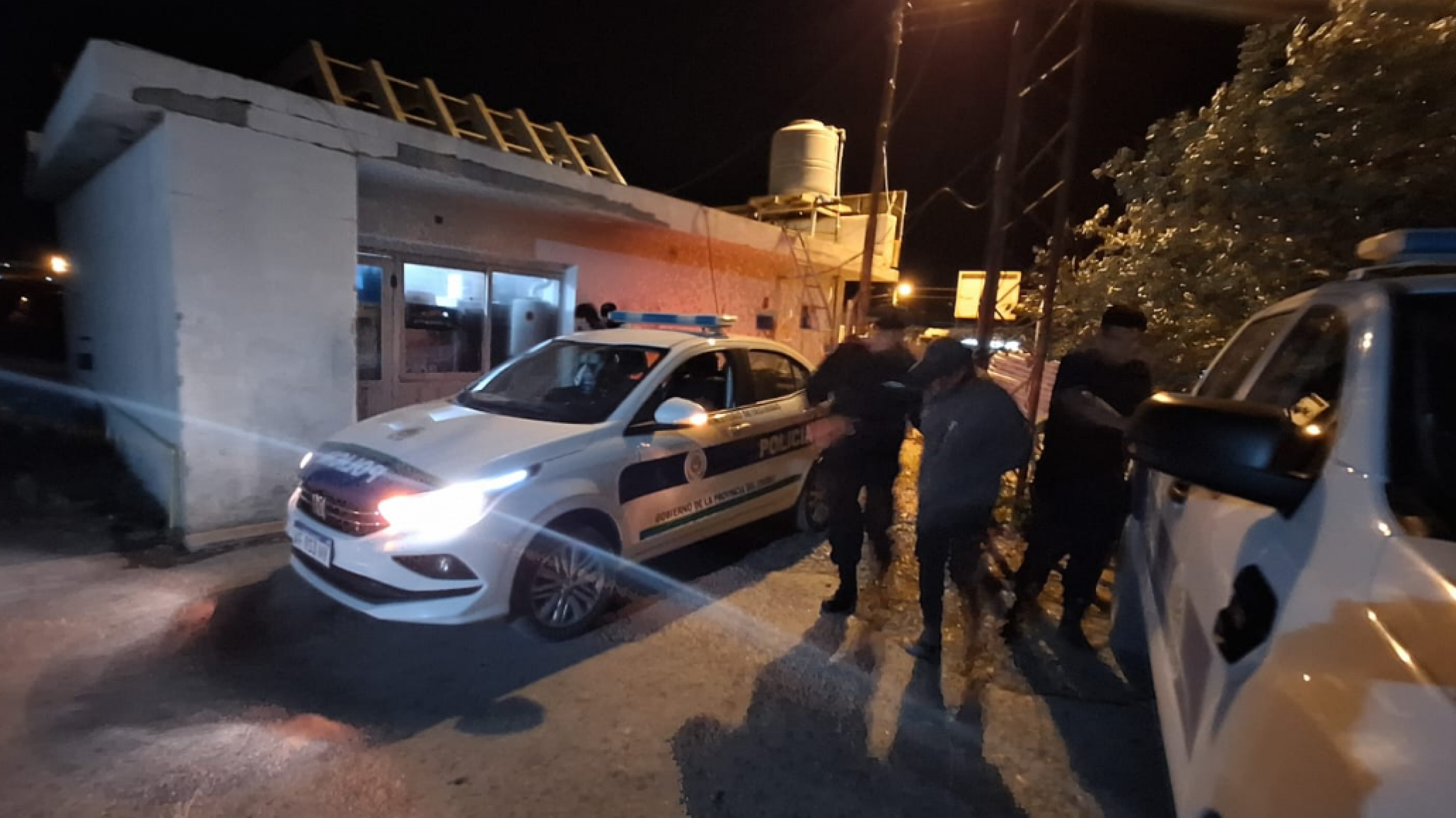 Tres hombres terminaron tras las rejas en zona norte ¿era necesario?