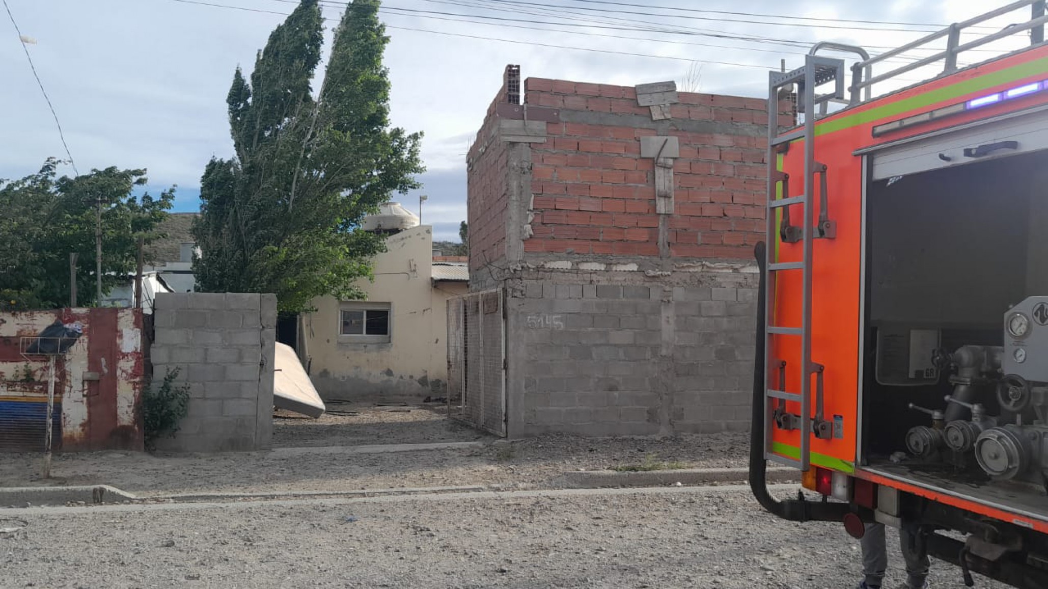 ¡De Milagro! Perdió su casa en un incendio y logró salir ilesa